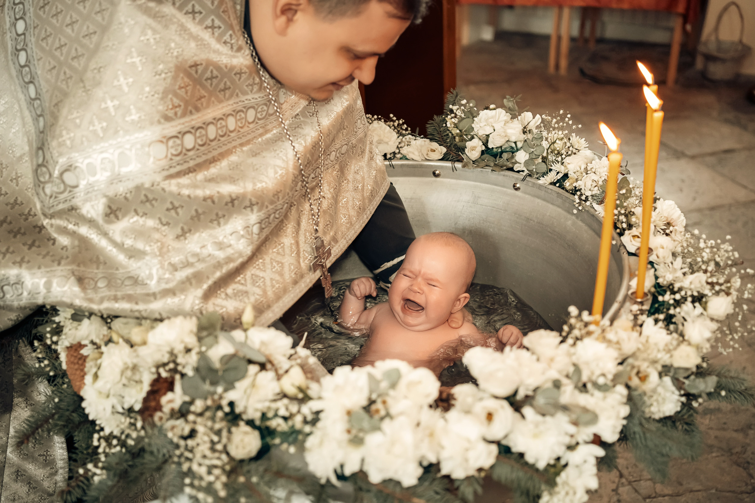 Крещение в Воскресенском храме г. Венев. Церковный фотограф Севастополь