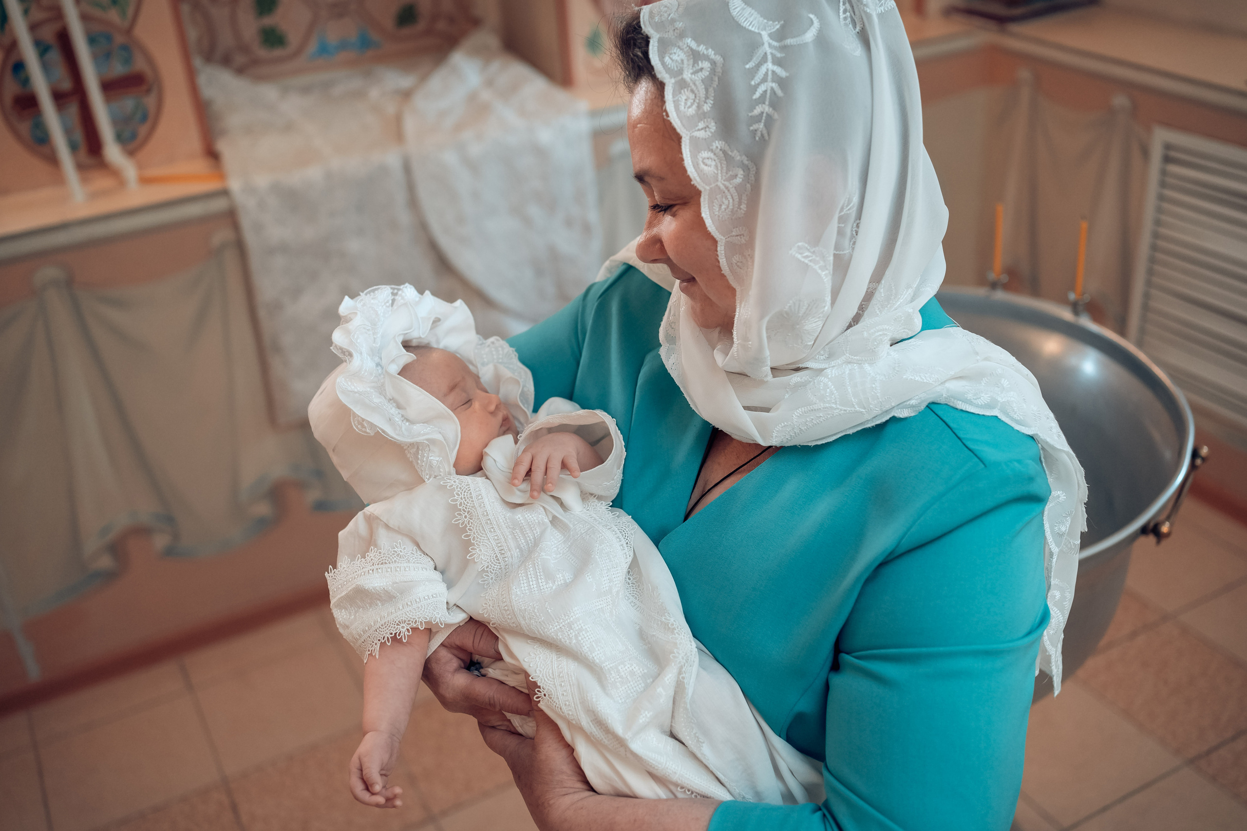 Крещение в Покровском (Феодосиевском) храме г. Тула. Церковный фотограф Севастополь