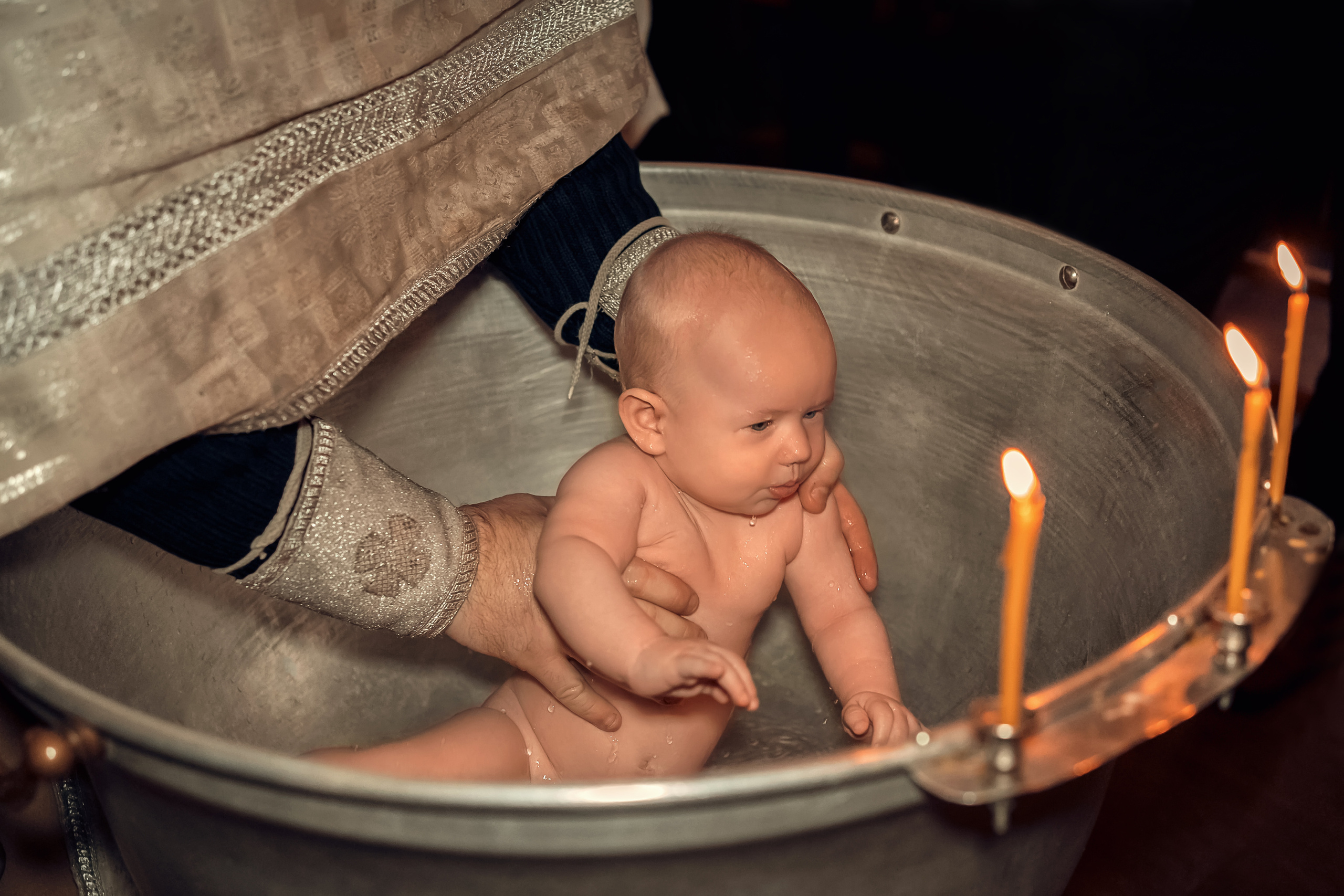 Крещение в храме Серафима Саровского с. Дедилово. Церковный фотограф Севастополь