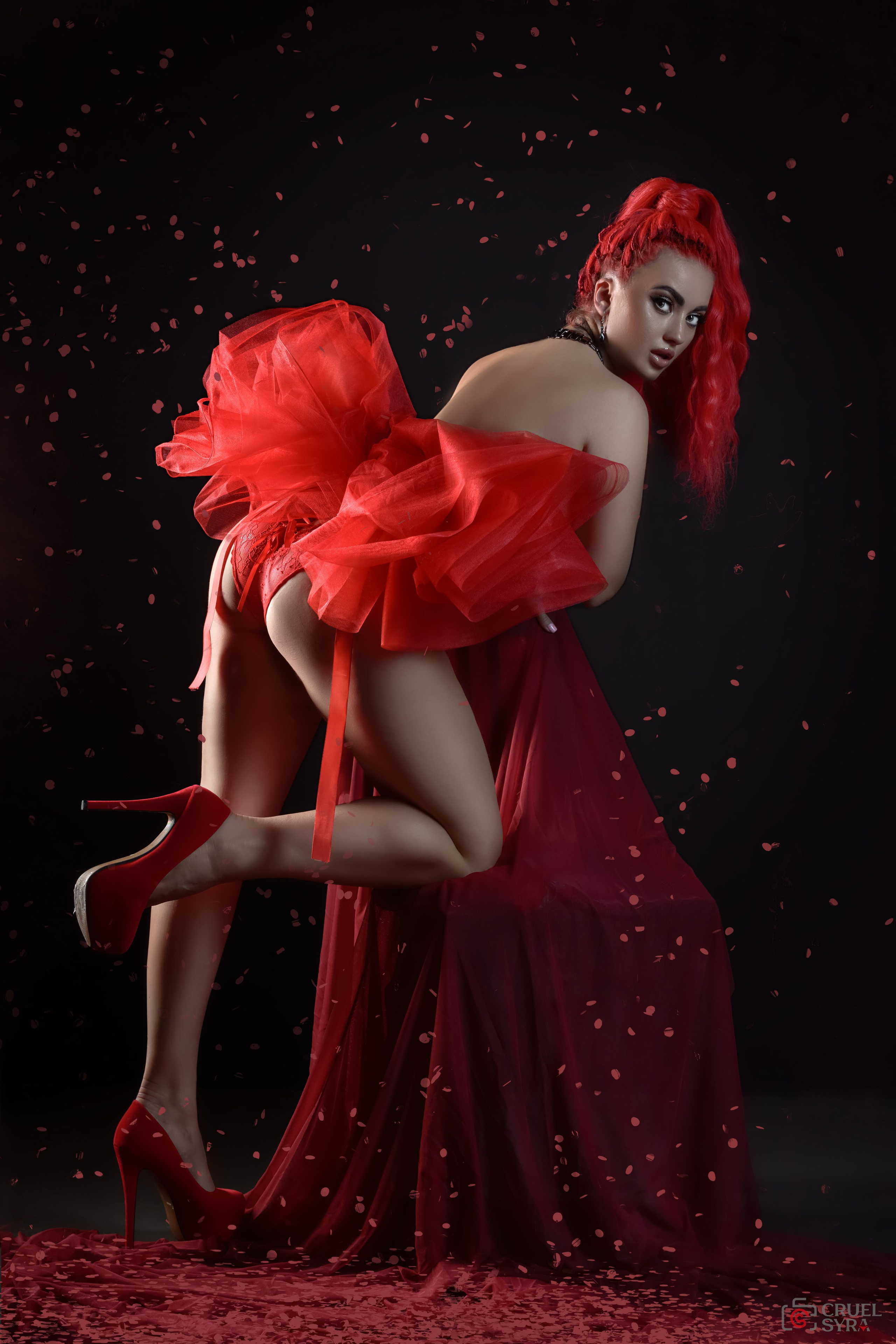 The Present. Cruelsyra —фотограф в Хабаровске. Портретная и фэшн съемка