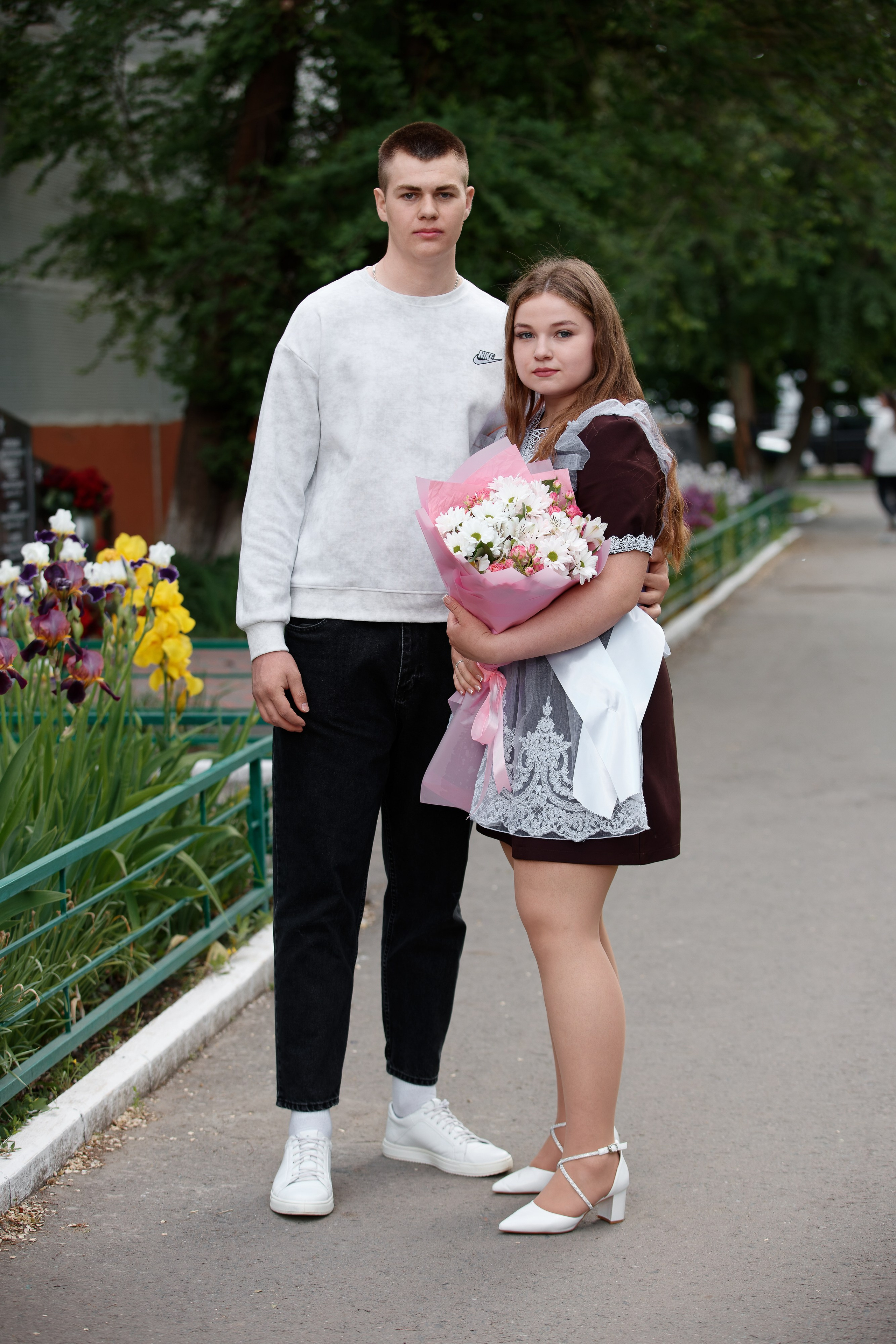 Последний звонок Школа № 42. Семейный фотограф — Макс Белогрудов