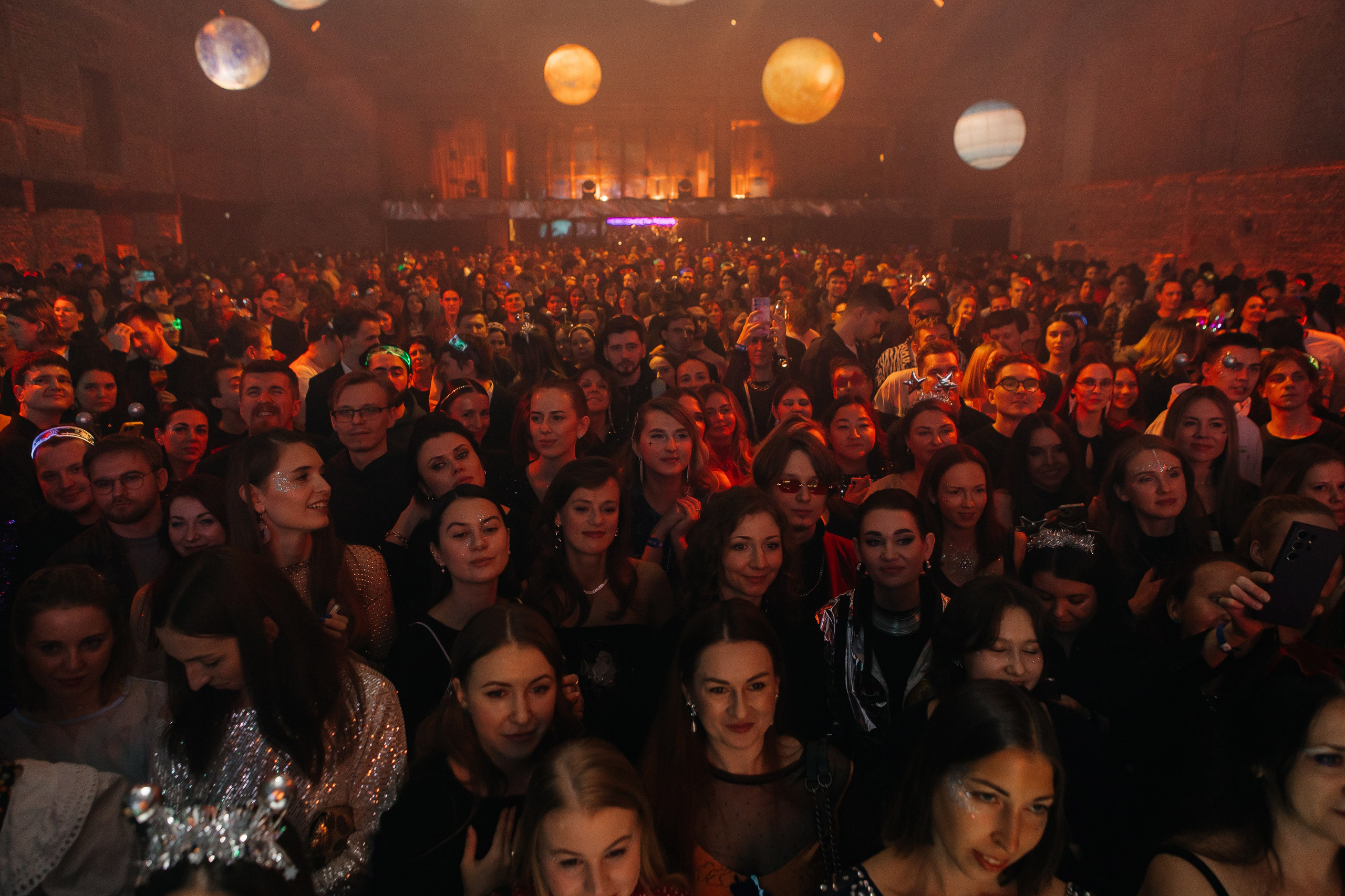 Loft Holl 2500 человек. Фотограф в Москве Дмитрий Жарков