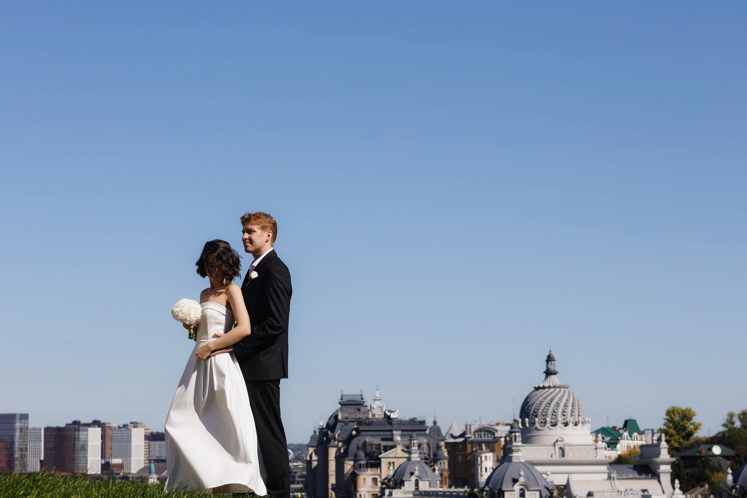 Владимир и Дания. Свадебная фотосессия в Казани. Портретный и репортажный фотограф в Чебоксарах Андриян Чаркин