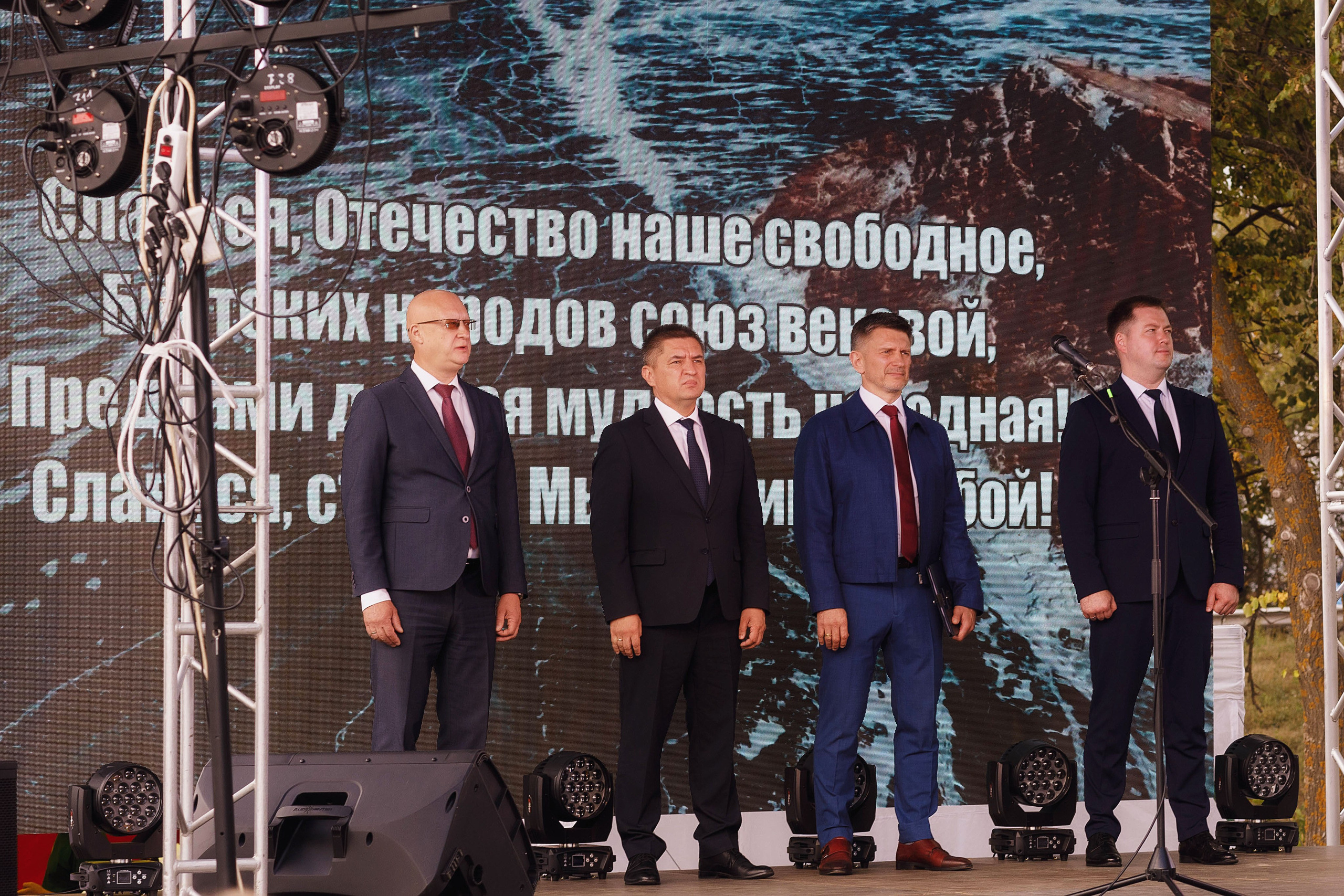 Лучший водитель троллейбуса России — 2024. Портретный и репортажный фотограф в Чебоксарах Андриян Чаркин