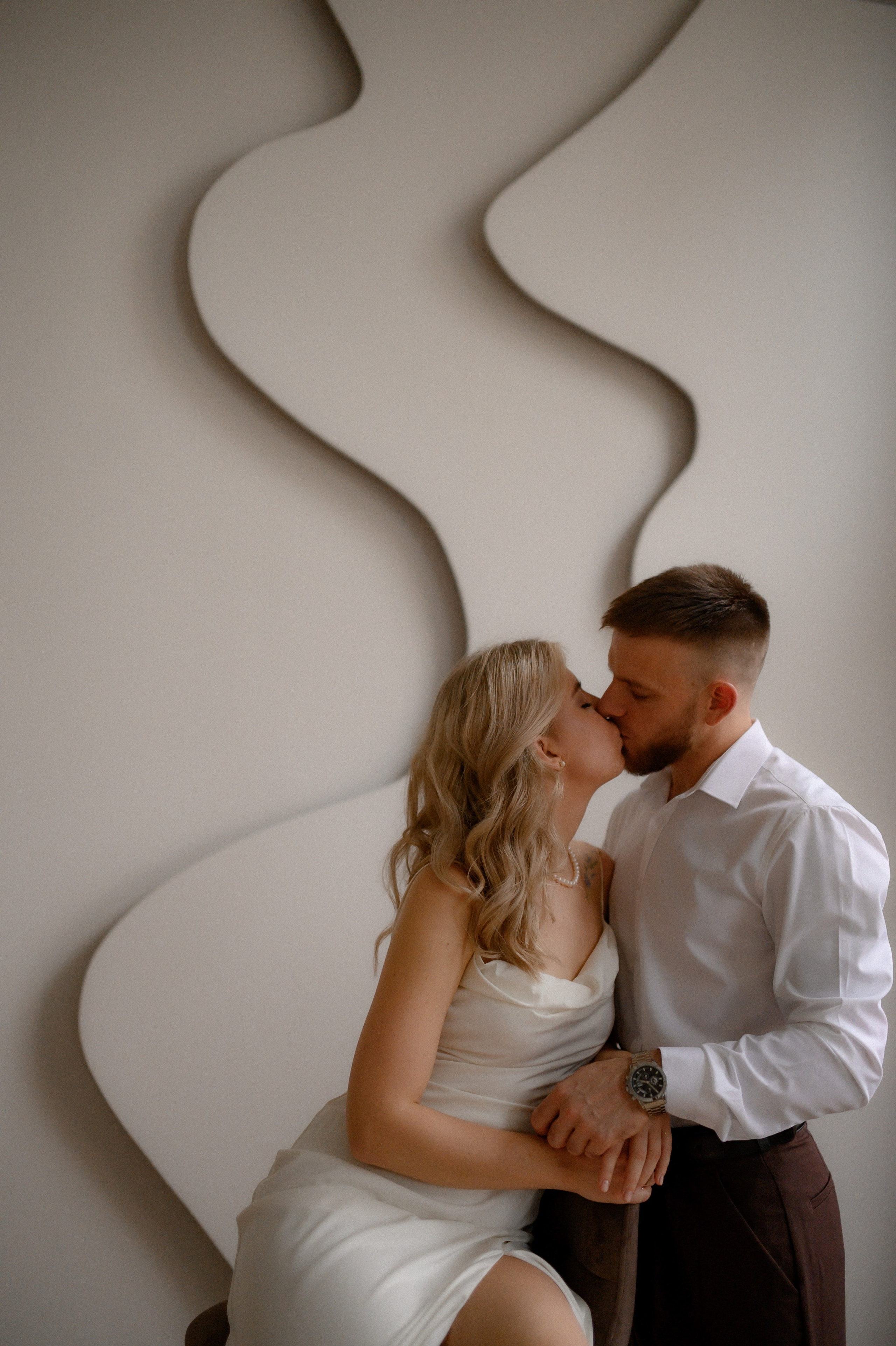 Коля и Алёна в студии. Семейный и свадебный lifestyle-фотограф в Москве Мария Петрова