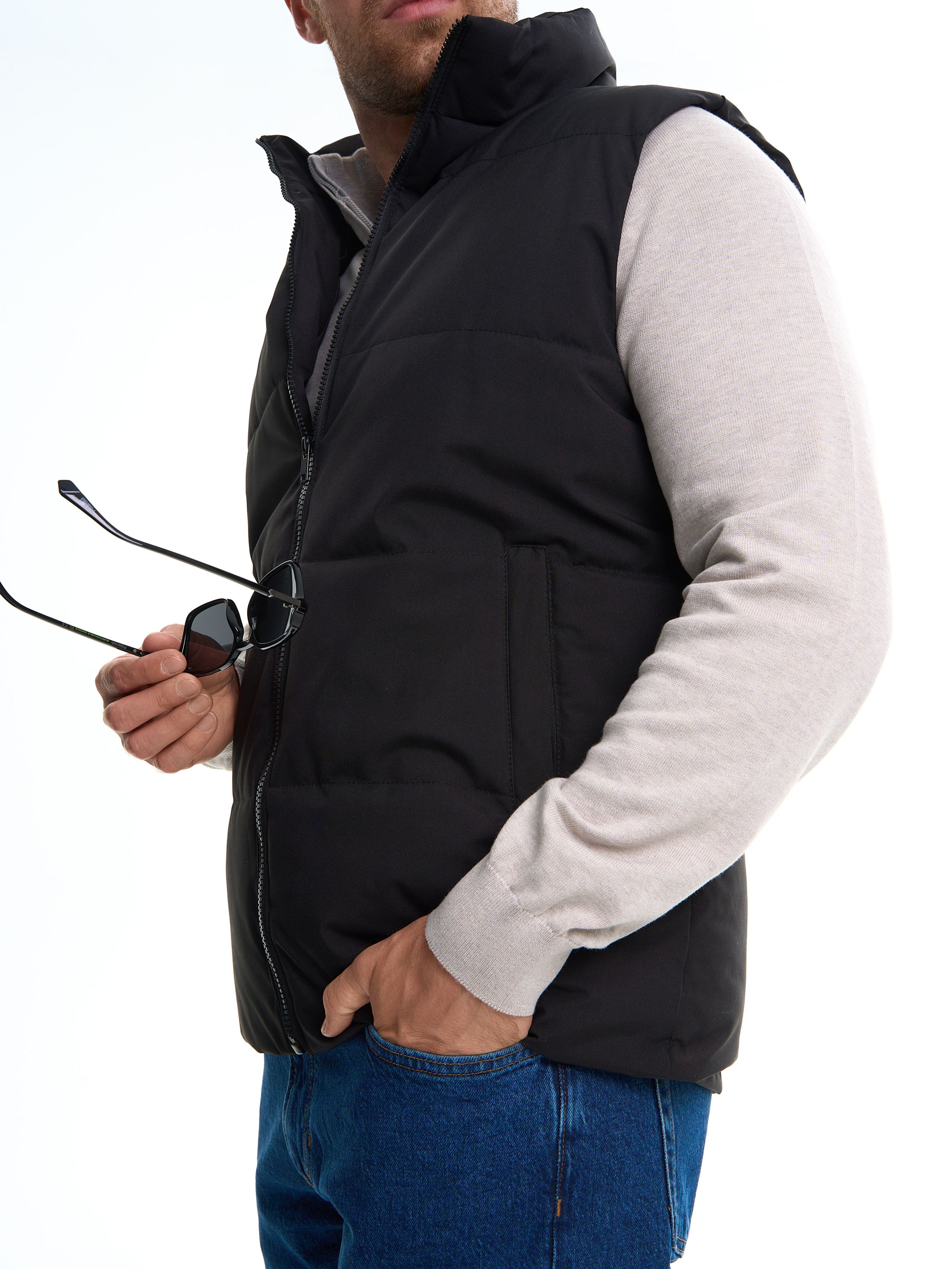 Съемка для WB «Мужские желетки». Портретный и Контент фотограф Григорий Семенов (Grifon) в Ижевске