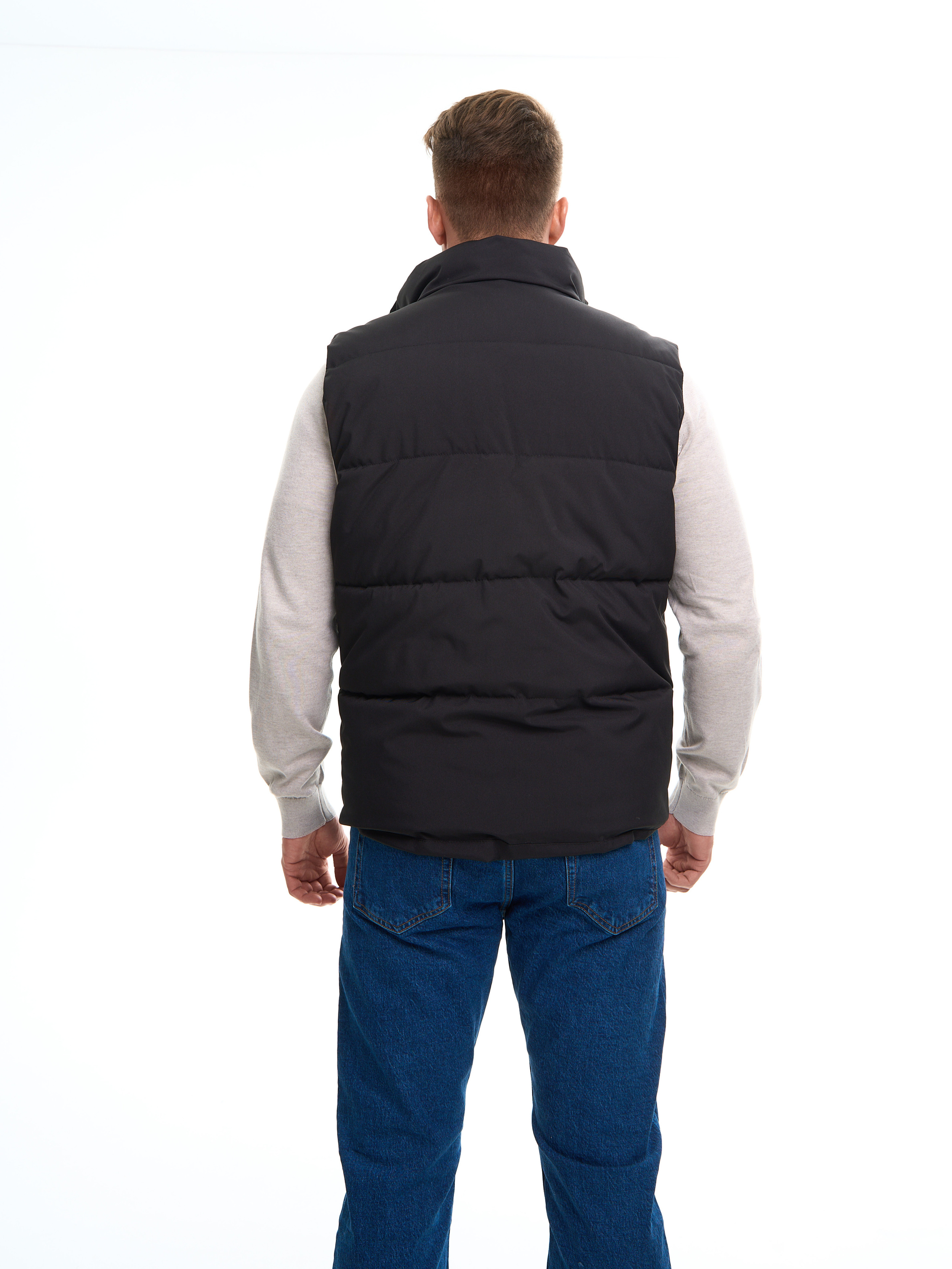 Съемка для WB «Мужские желетки». Портретный и Контент фотограф Григорий Семенов (Grifon) в Ижевске