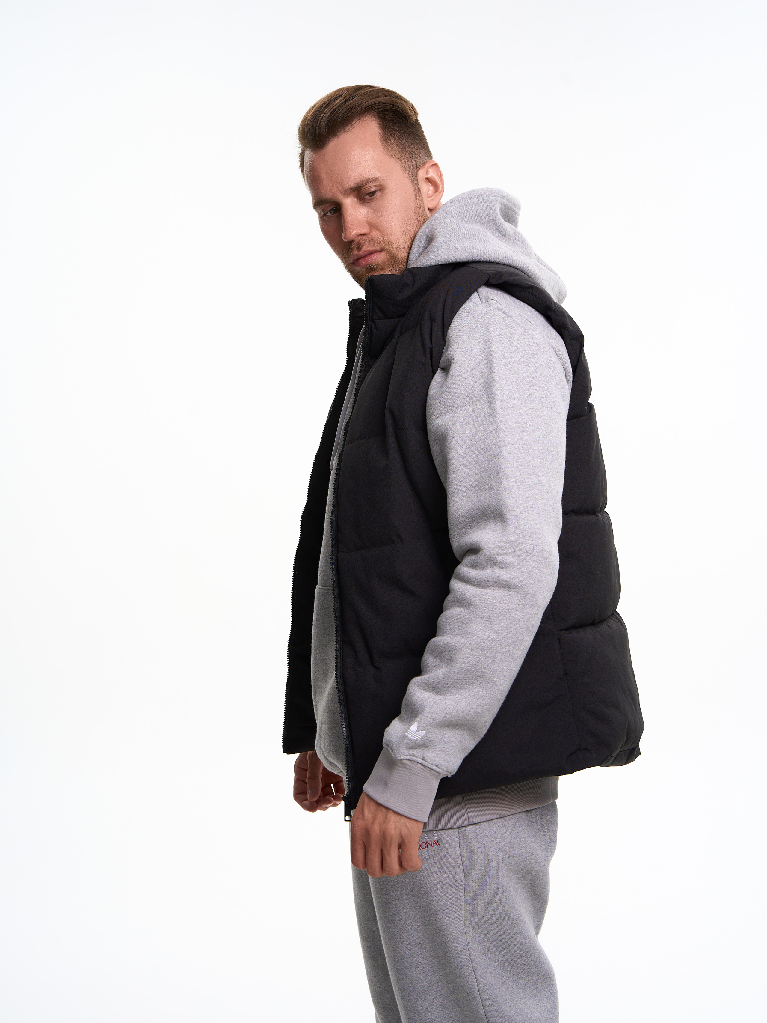 Съемка для WB «Мужские желетки». Портретный и Контент фотограф Григорий Семенов (Grifon) в Ижевске