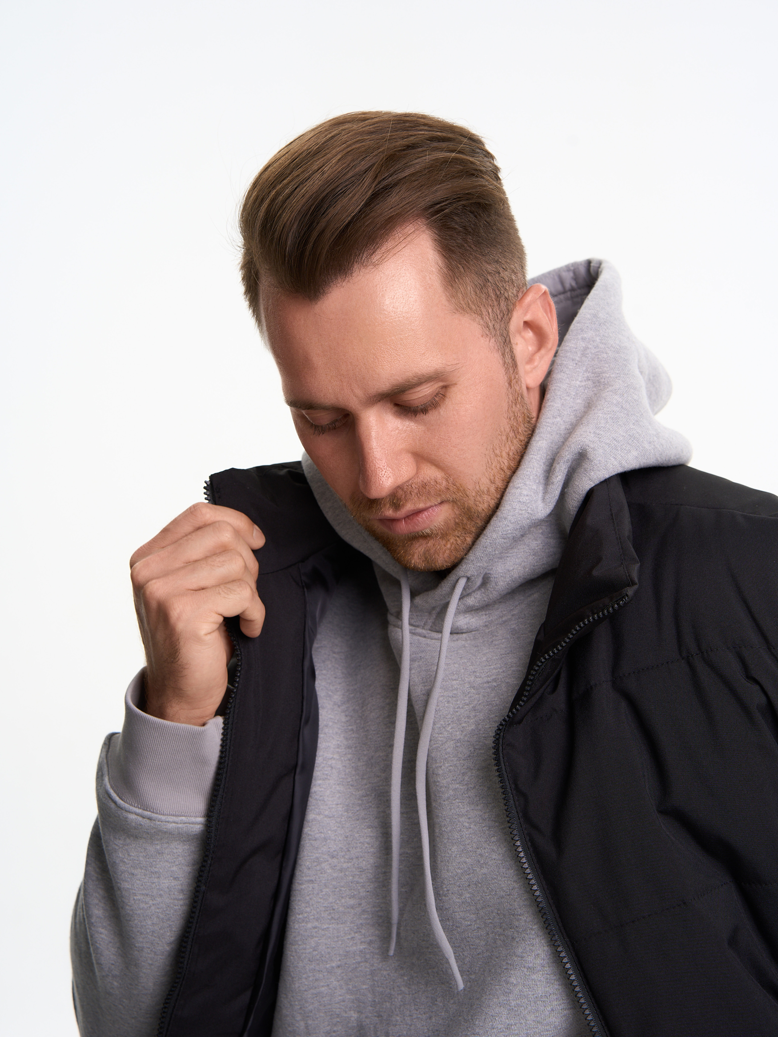 Съемка для WB «Мужские желетки». Портретный и Контент фотограф Григорий Семенов (Grifon) в Ижевске