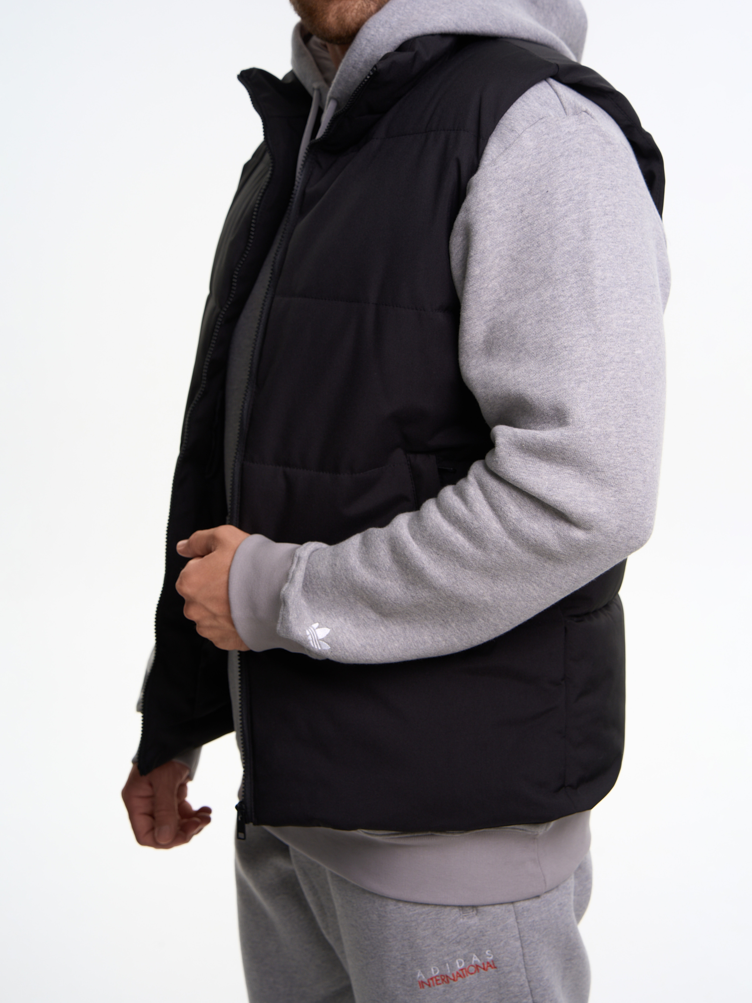 Съемка для WB «Мужские желетки». Портретный и Контент фотограф Григорий Семенов (Grifon) в Ижевске