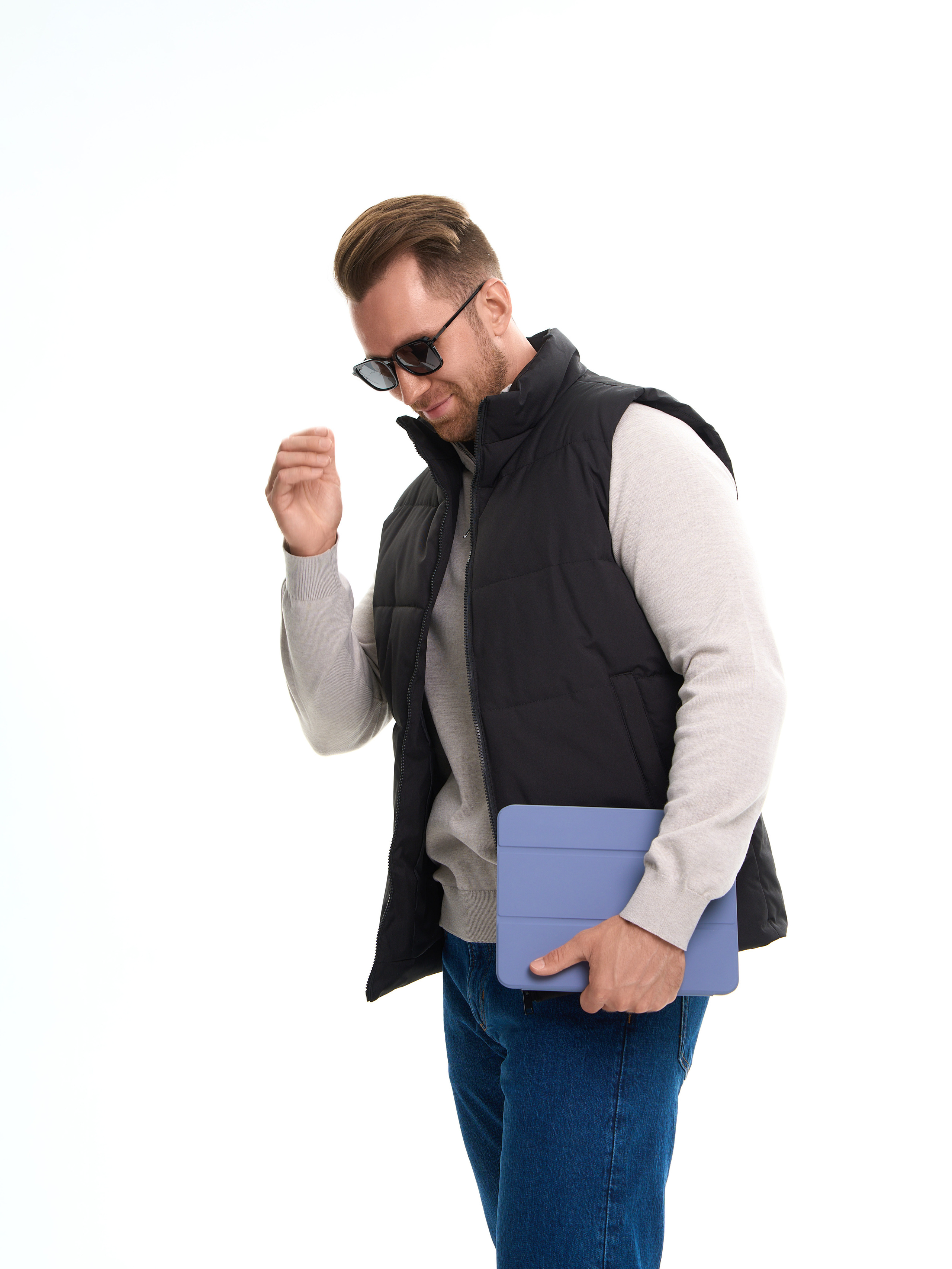 Съемка для WB «Мужские желетки». Портретный и Контент фотограф Григорий Семенов (Grifon) в Ижевске