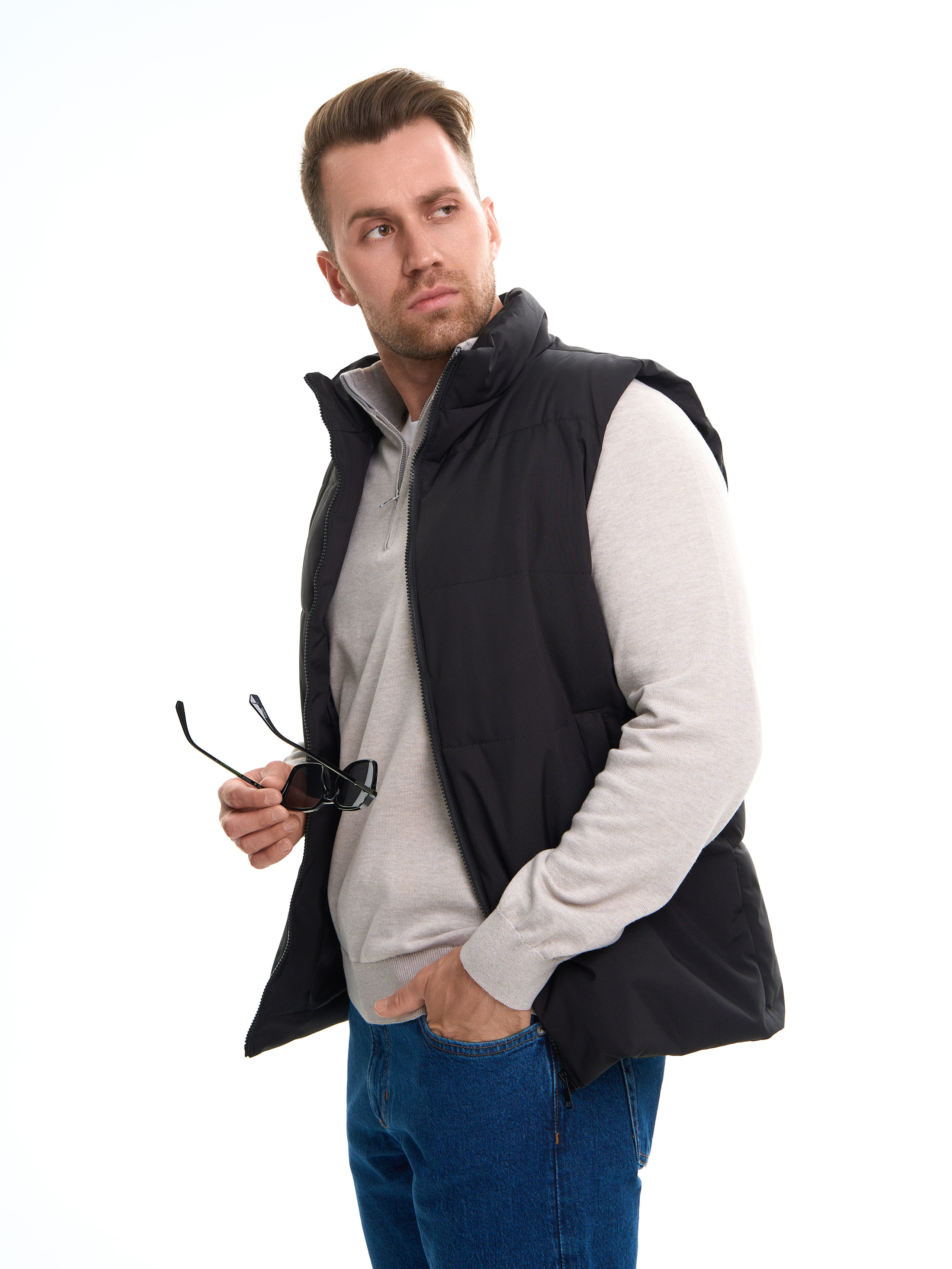 Съемка для WB «Мужские желетки». Портретный и Контент фотограф Григорий Семенов (Grifon) в Ижевске