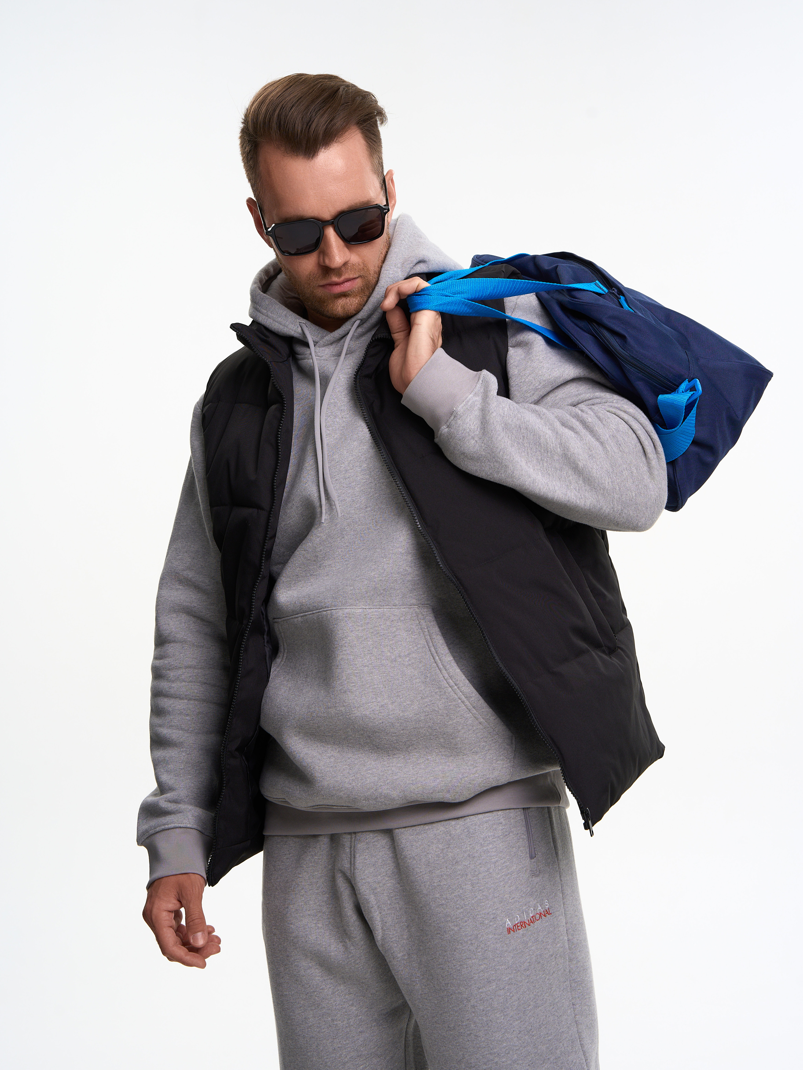 Съемка для WB «Мужские желетки». Портретный и Контент фотограф Григорий Семенов (Grifon) в Ижевске