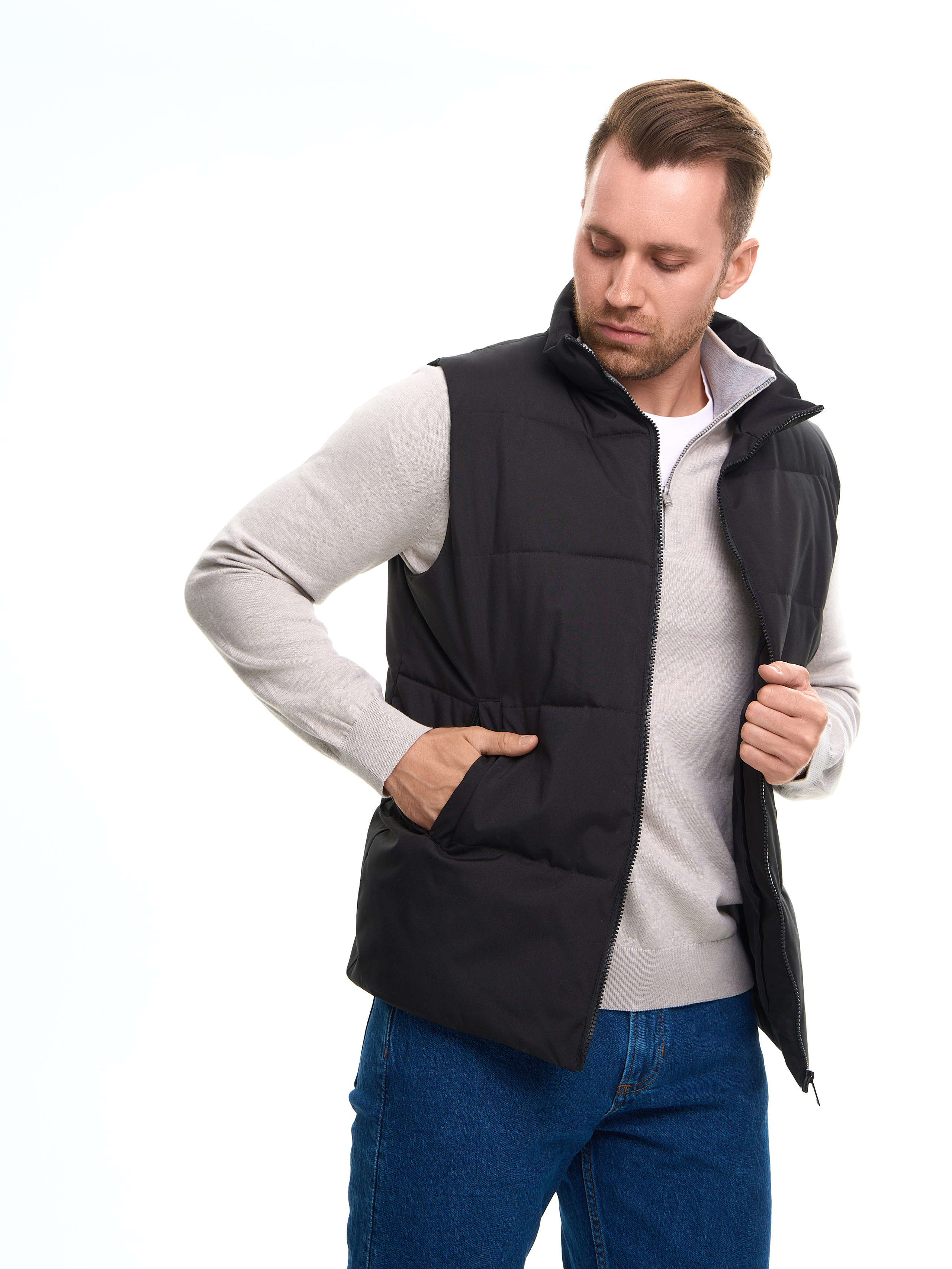 Съемка для WB «Мужские желетки». Портретный и Контент фотограф Григорий Семенов (Grifon) в Ижевске