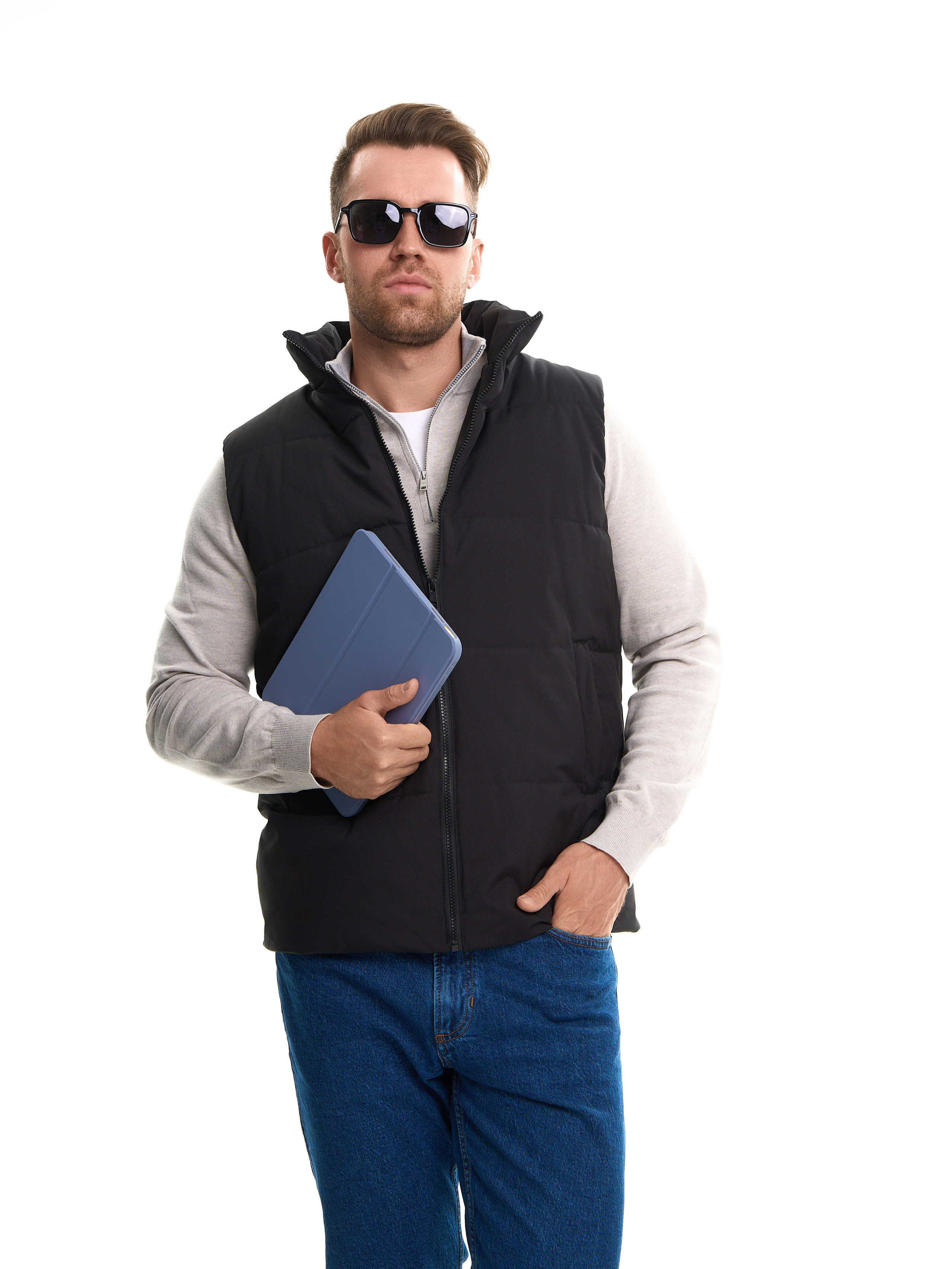 Съемка для WB «Мужские желетки». Портретный и Контент фотограф Григорий Семенов (Grifon) в Ижевске