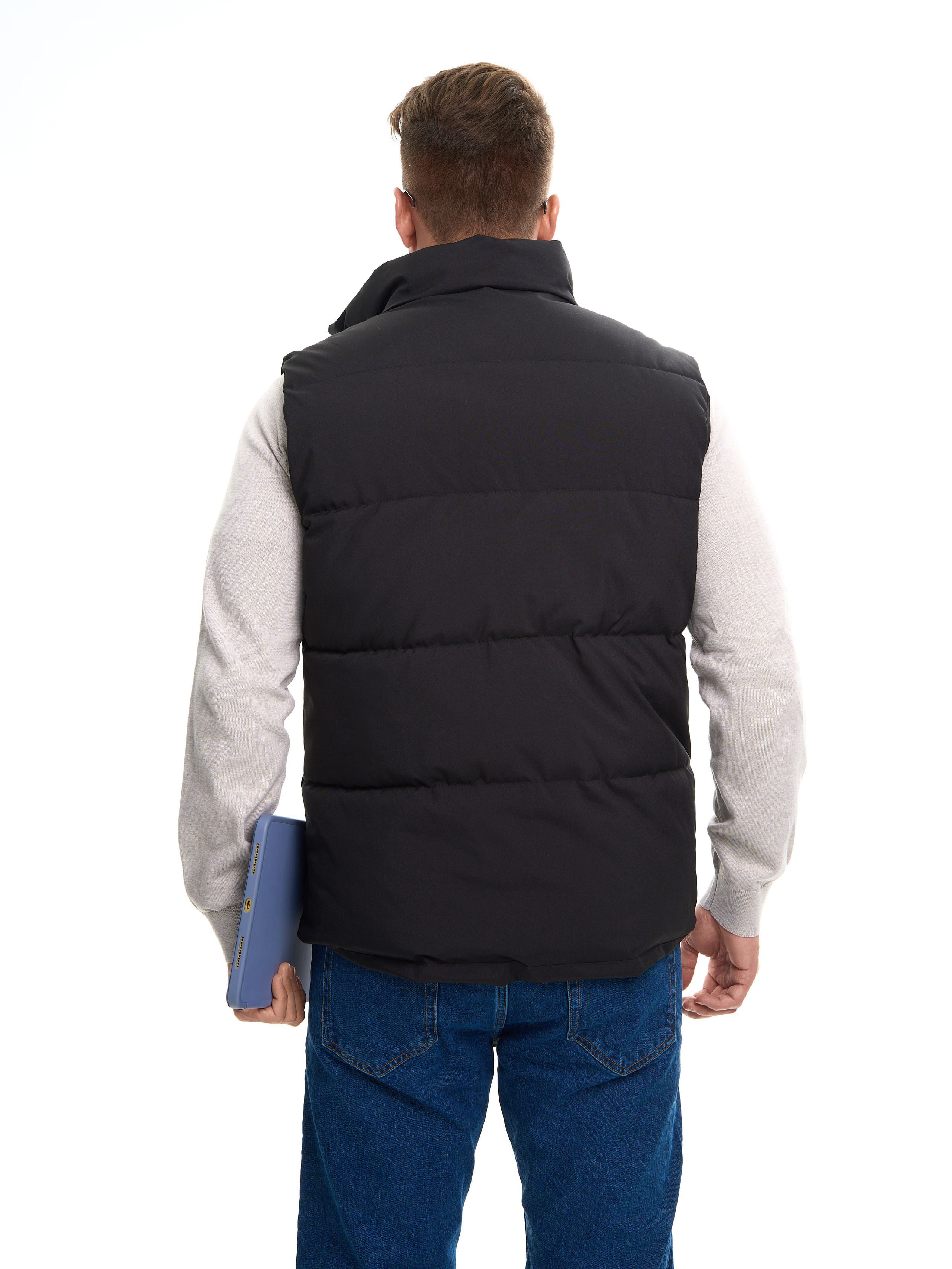 Съемка для WB «Мужские желетки». Портретный и Контент фотограф Григорий Семенов (Grifon) в Ижевске