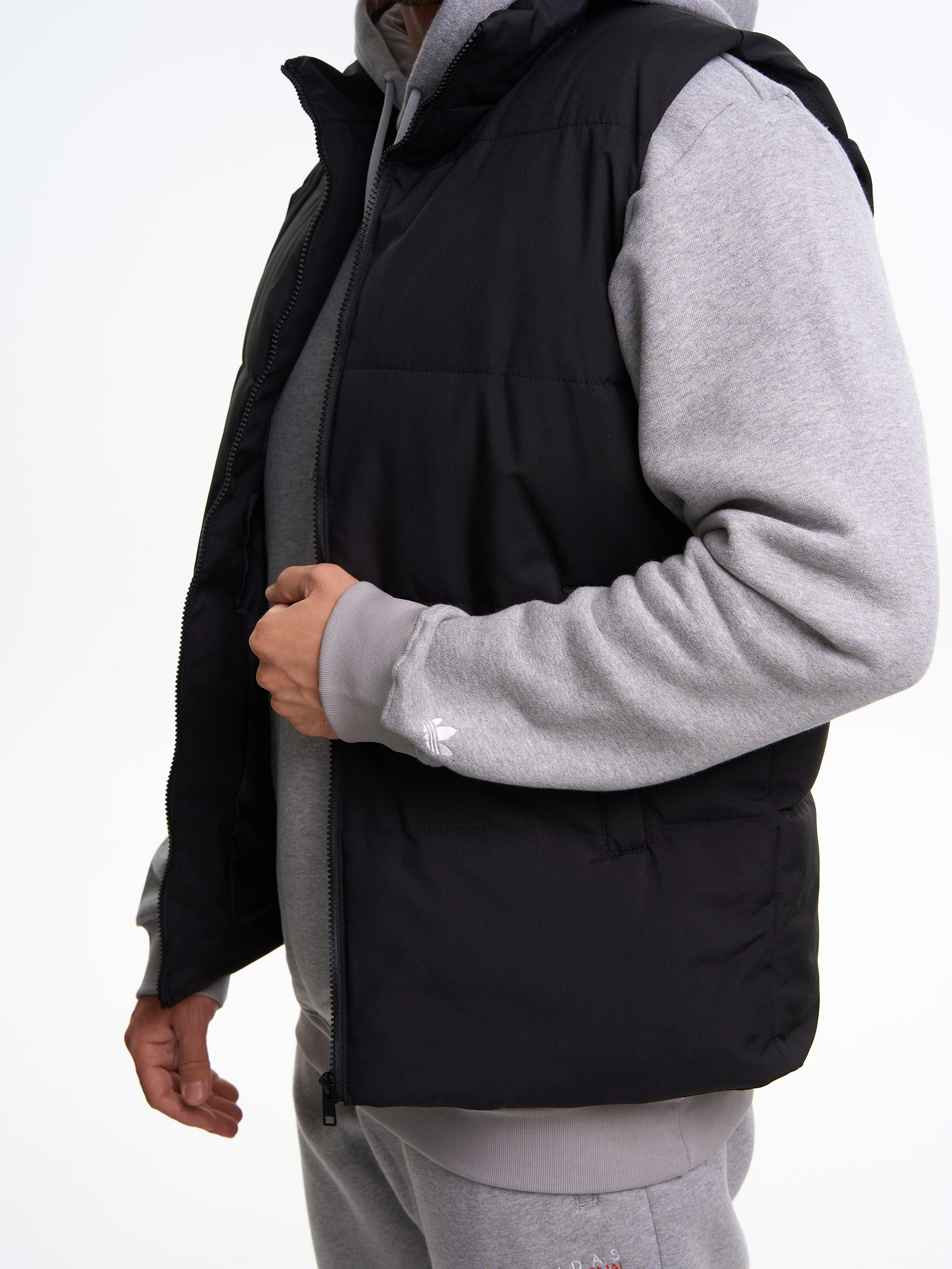 Съемка для WB «Мужские желетки». Портретный и Контент фотограф Григорий Семенов (Grifon) в Ижевске