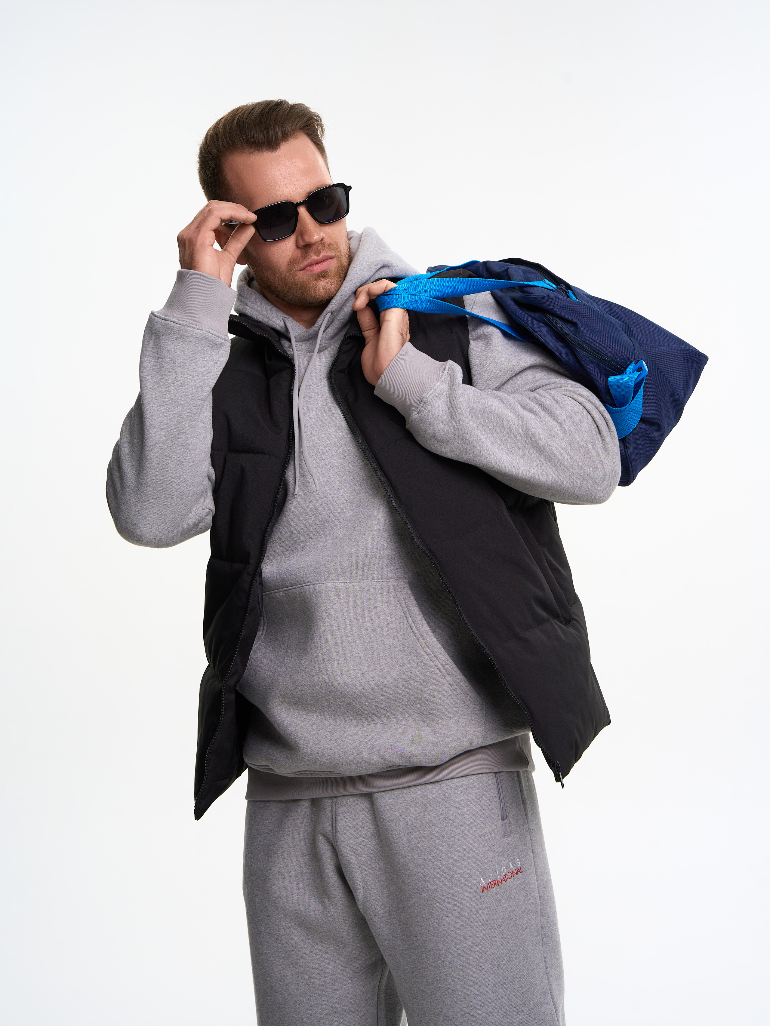 Съемка для WB «Мужские желетки». Портретный и Контент фотограф Григорий Семенов (Grifon) в Ижевске