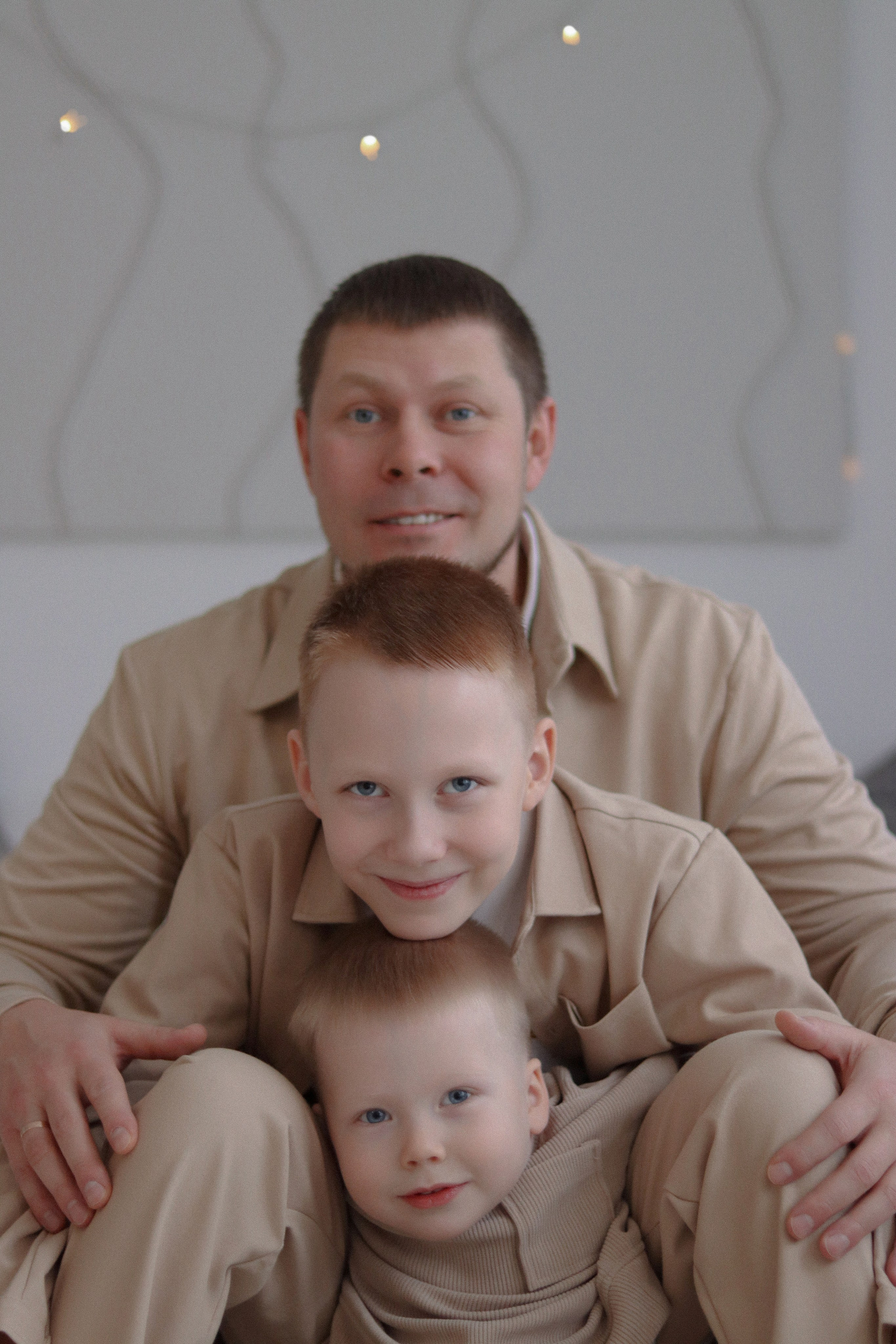 Семья Юли, Жени, Платона и Мирона. Фотограф Самара Лена Мандарин