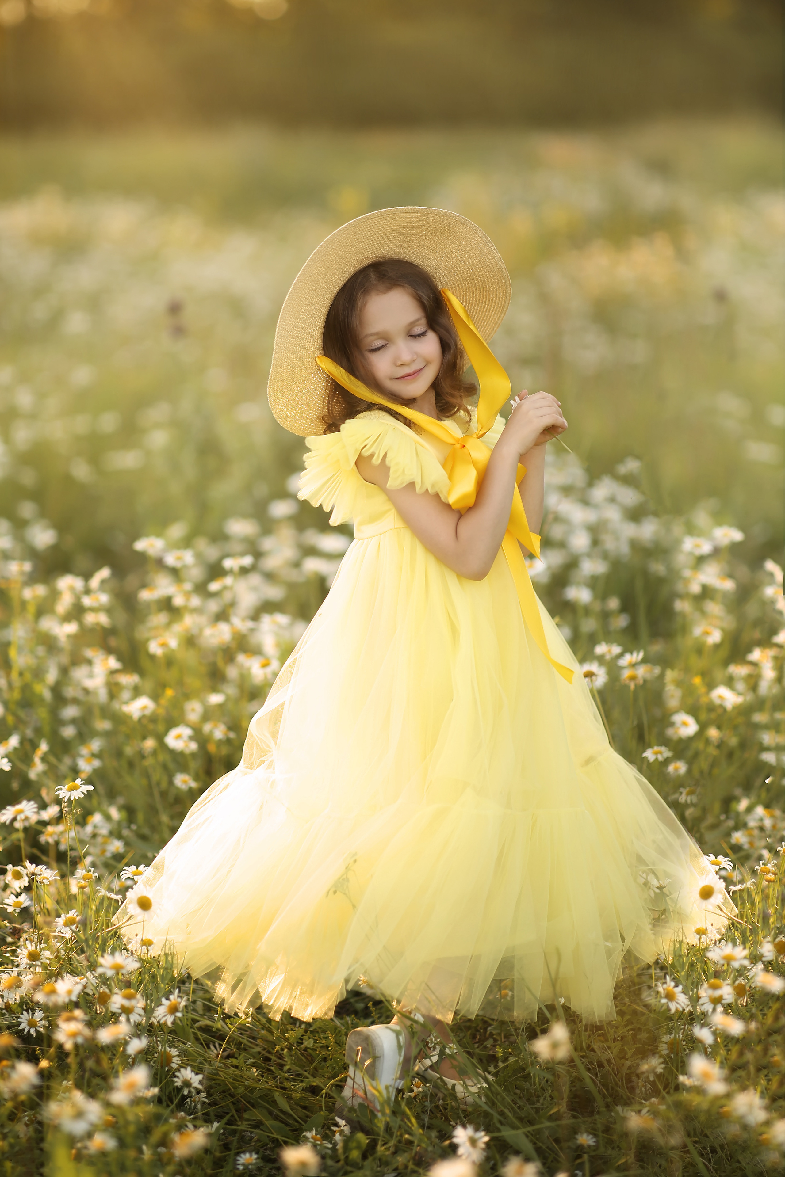 Карина и Даша ромашка. Фотограф на крещение и венчание