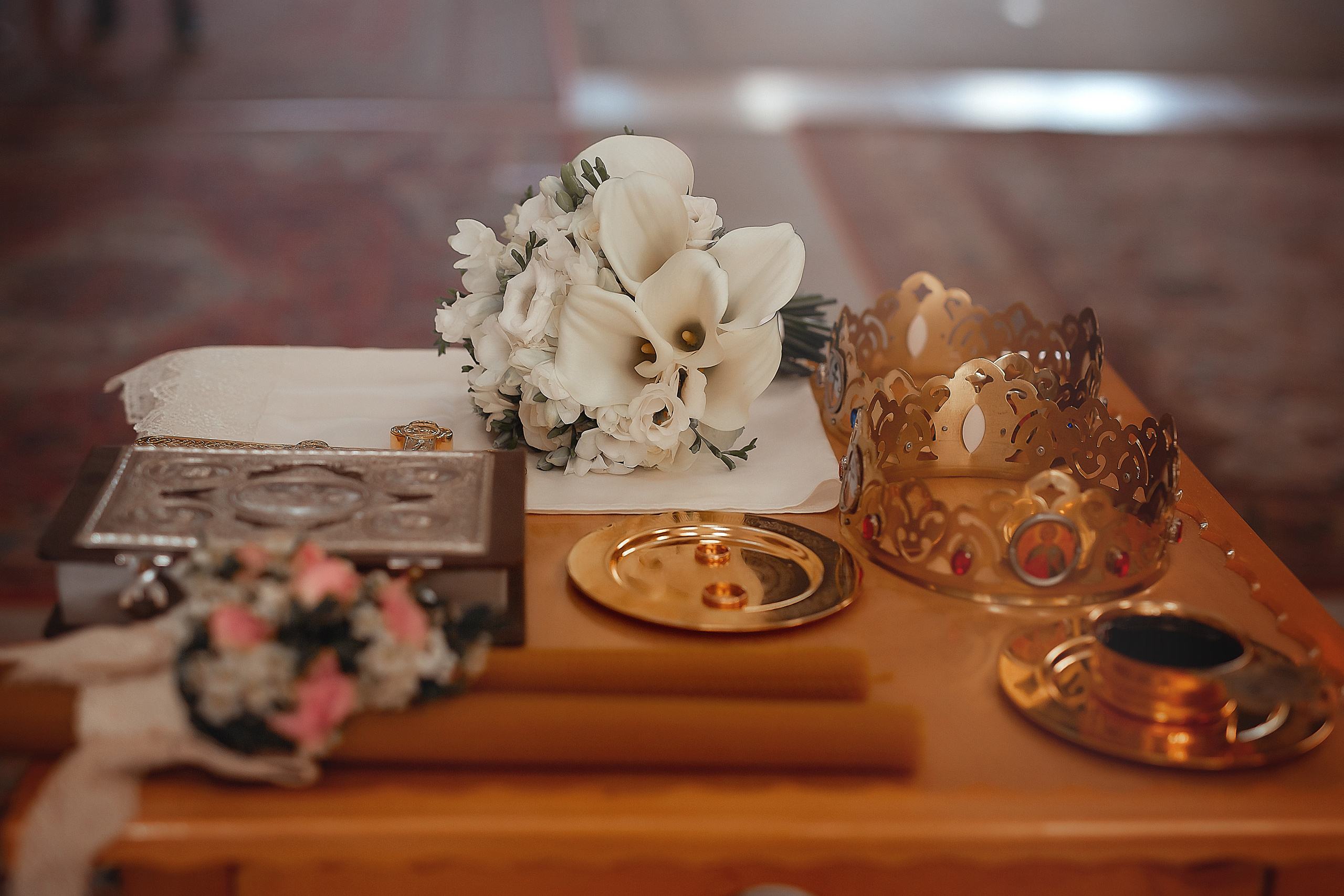 Венчание Сергея и Ксении Тихвино-Онуфриевский храм. Фотограф на крещение и венчание