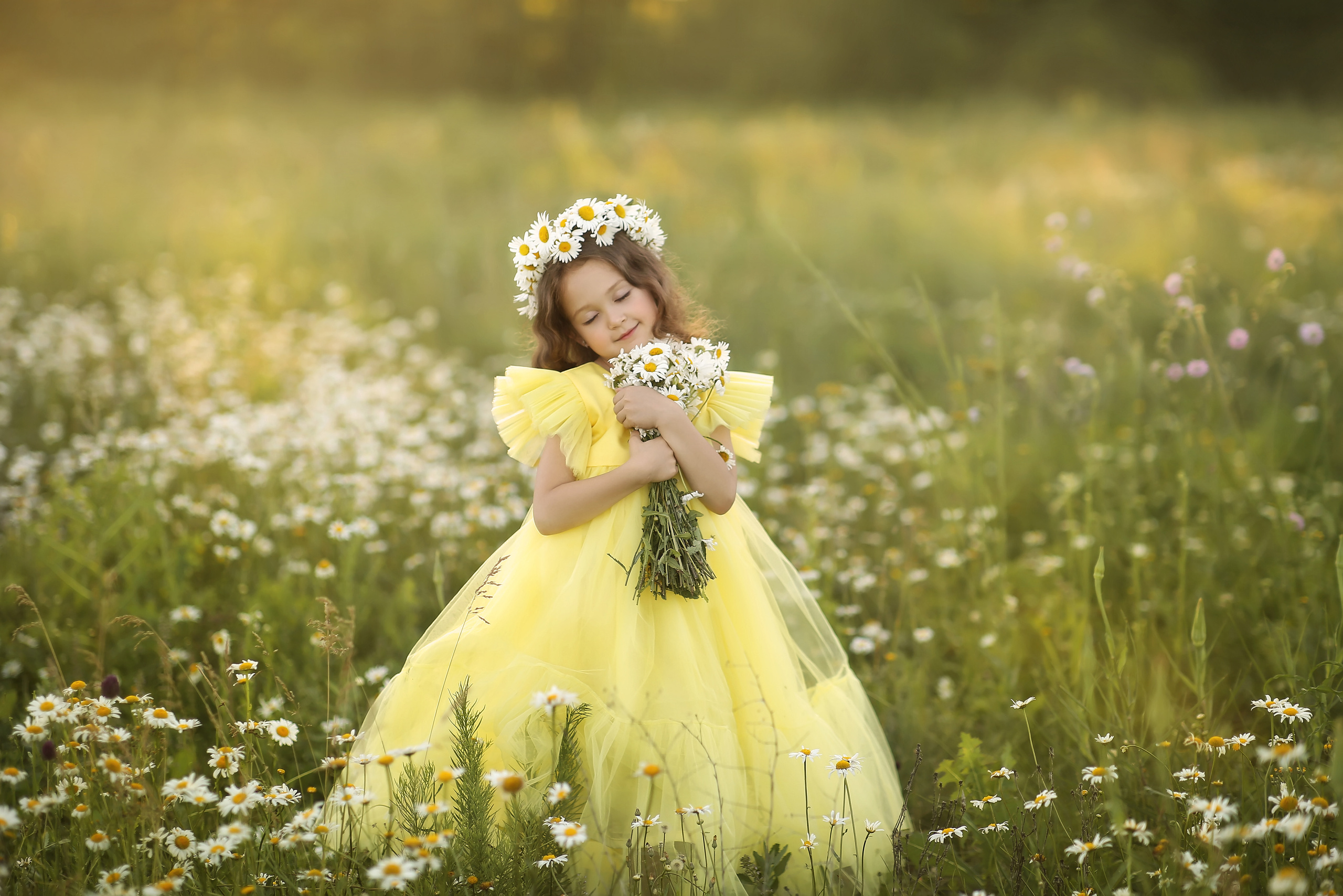 Карина и Даша ромашка. Фотограф на крещение и венчание