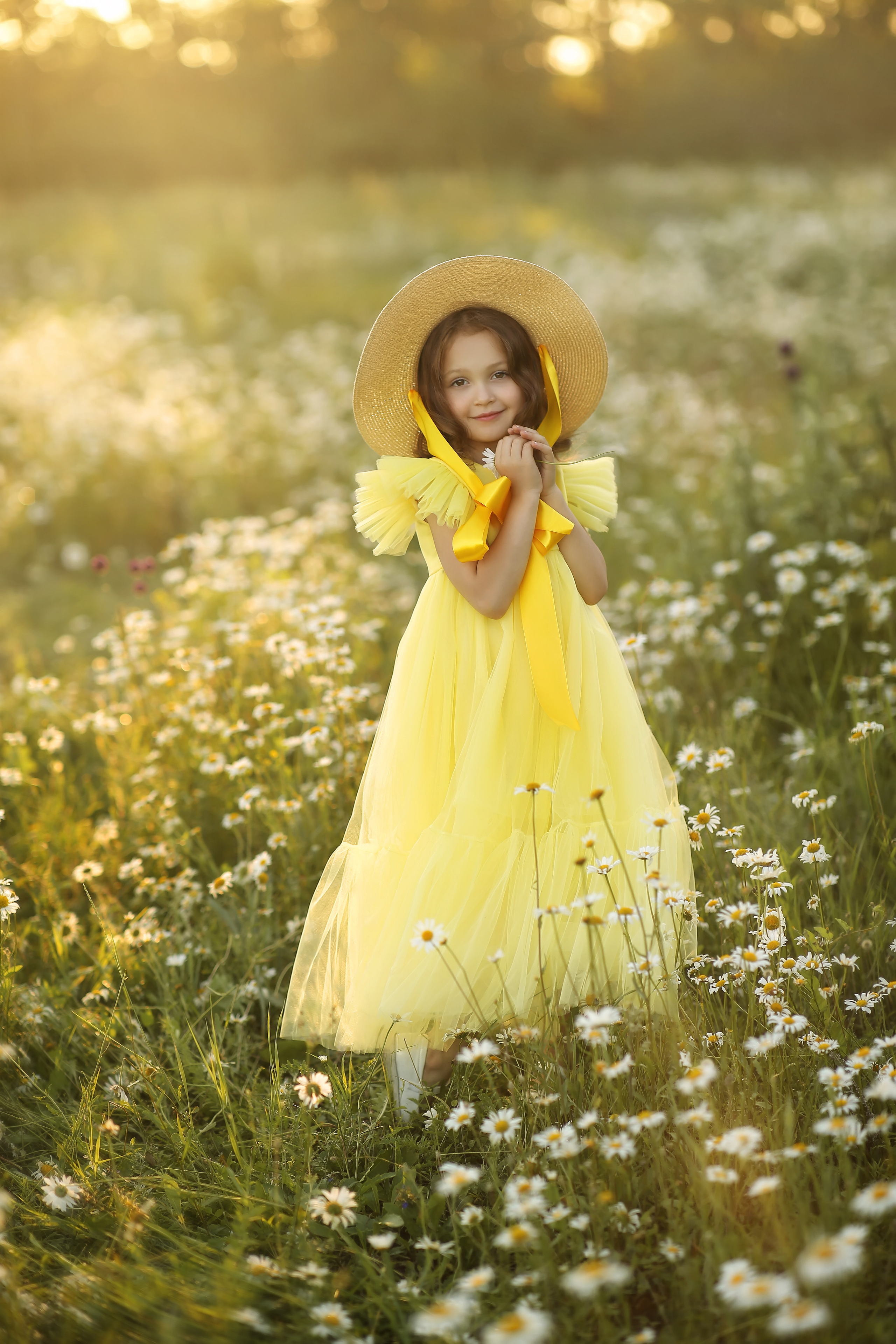 Карина и Даша ромашка. Фотограф на крещение и венчание