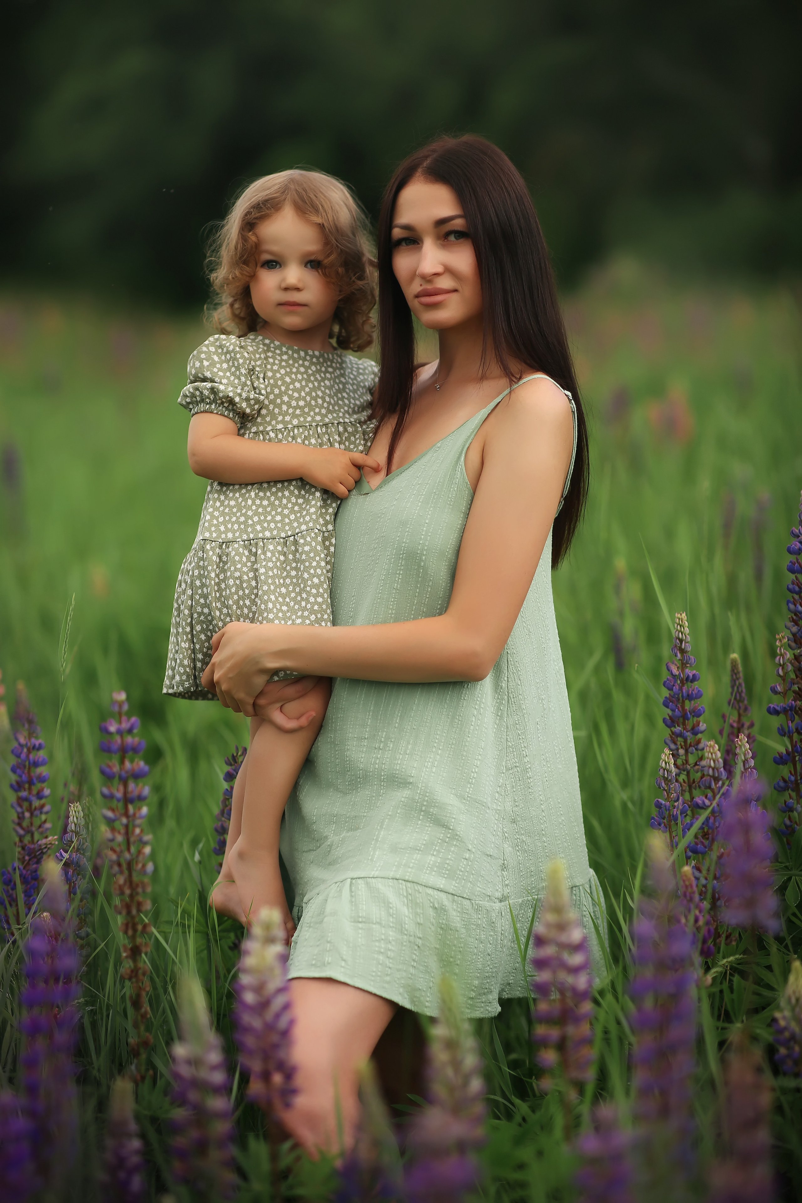 Люпины Кристина и Тася. Фотограф на крещение и венчание