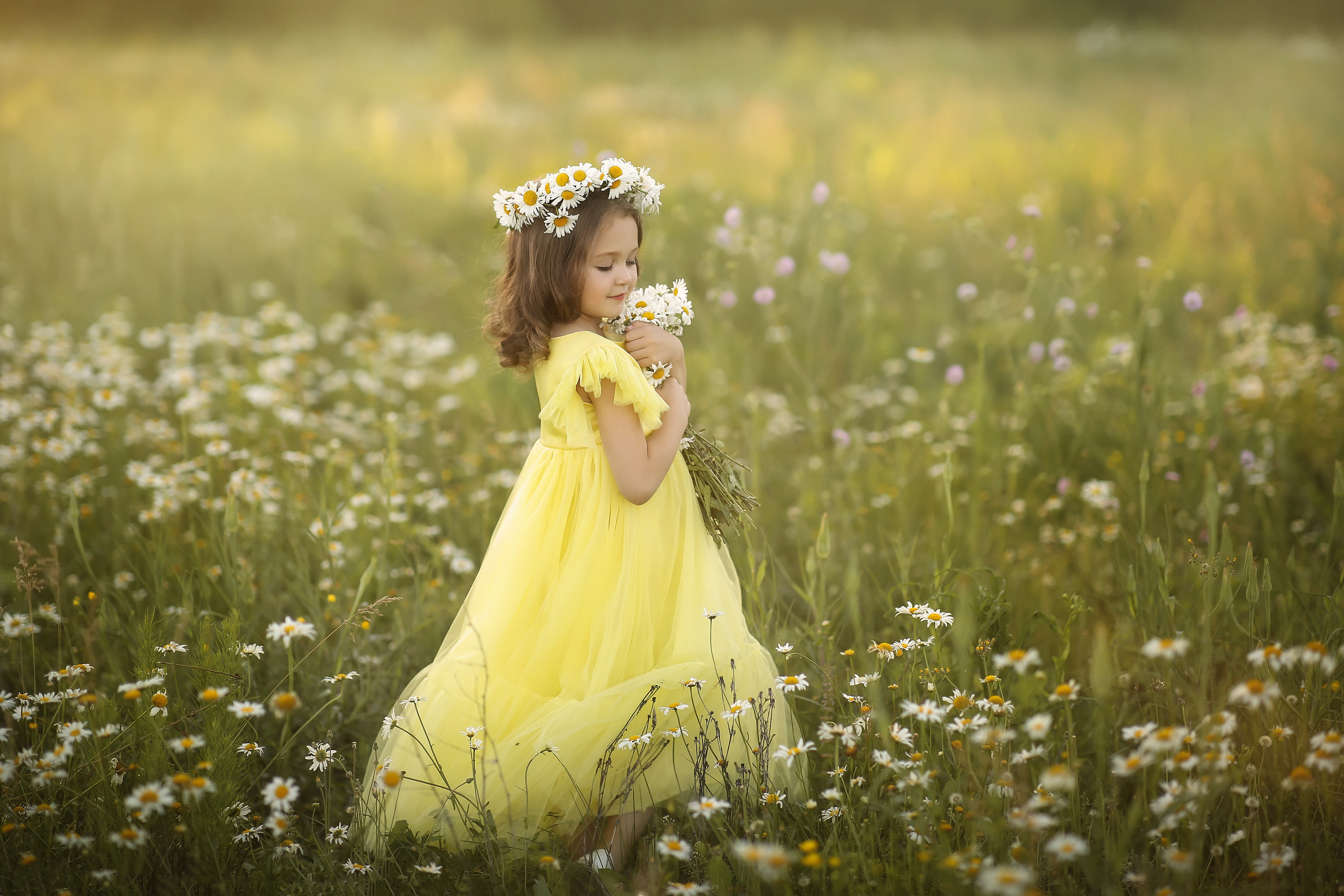 Карина и Даша ромашка. Фотограф на крещение и венчание