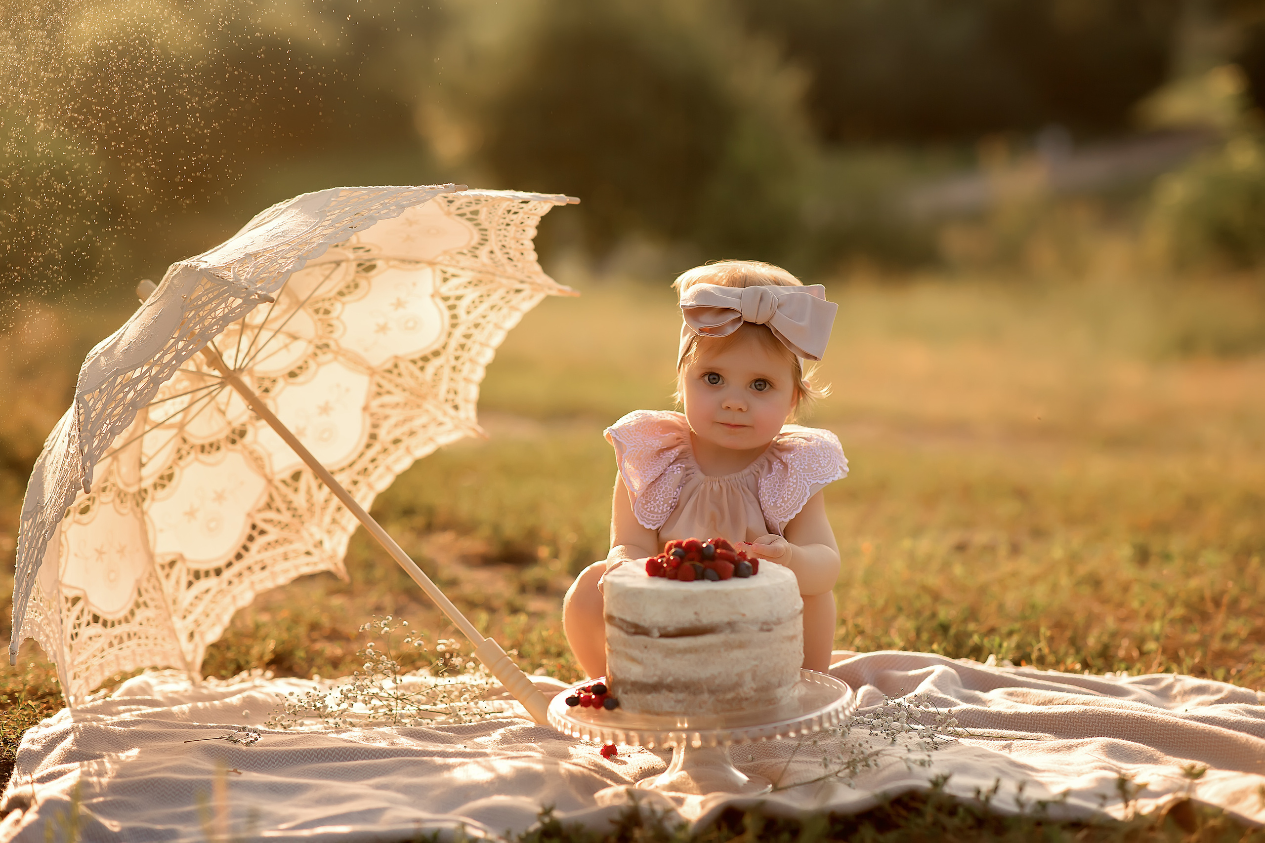 Варюшка. Фотограф на крещение и венчание