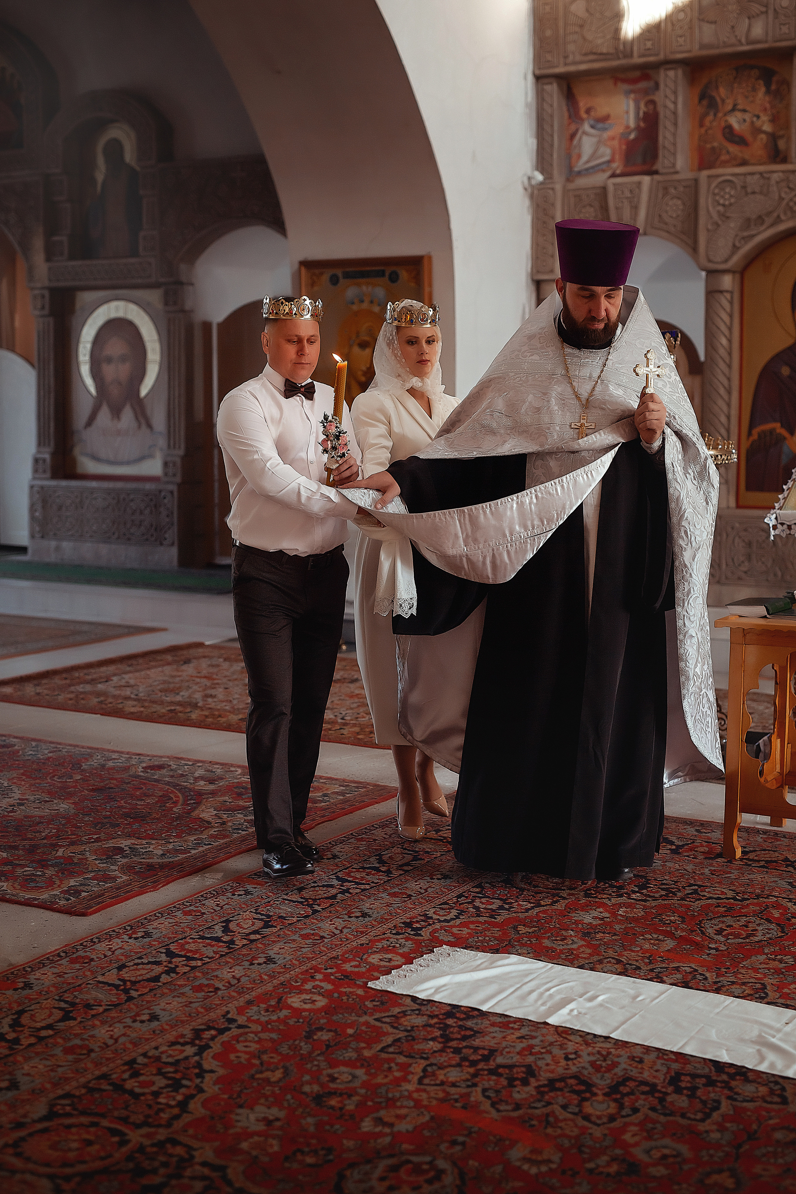 Венчание Сергея и Ксении Тихвино-Онуфриевский храм. Фотограф на крещение и венчание