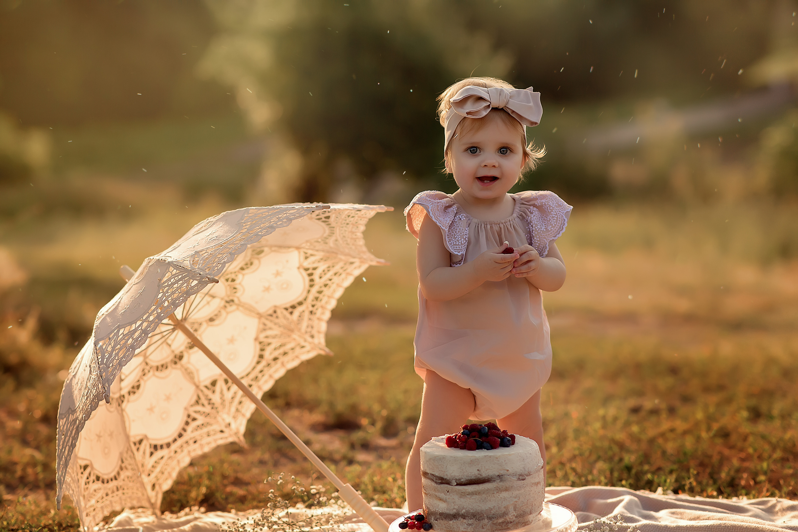 Варюшка. Фотограф на крещение и венчание