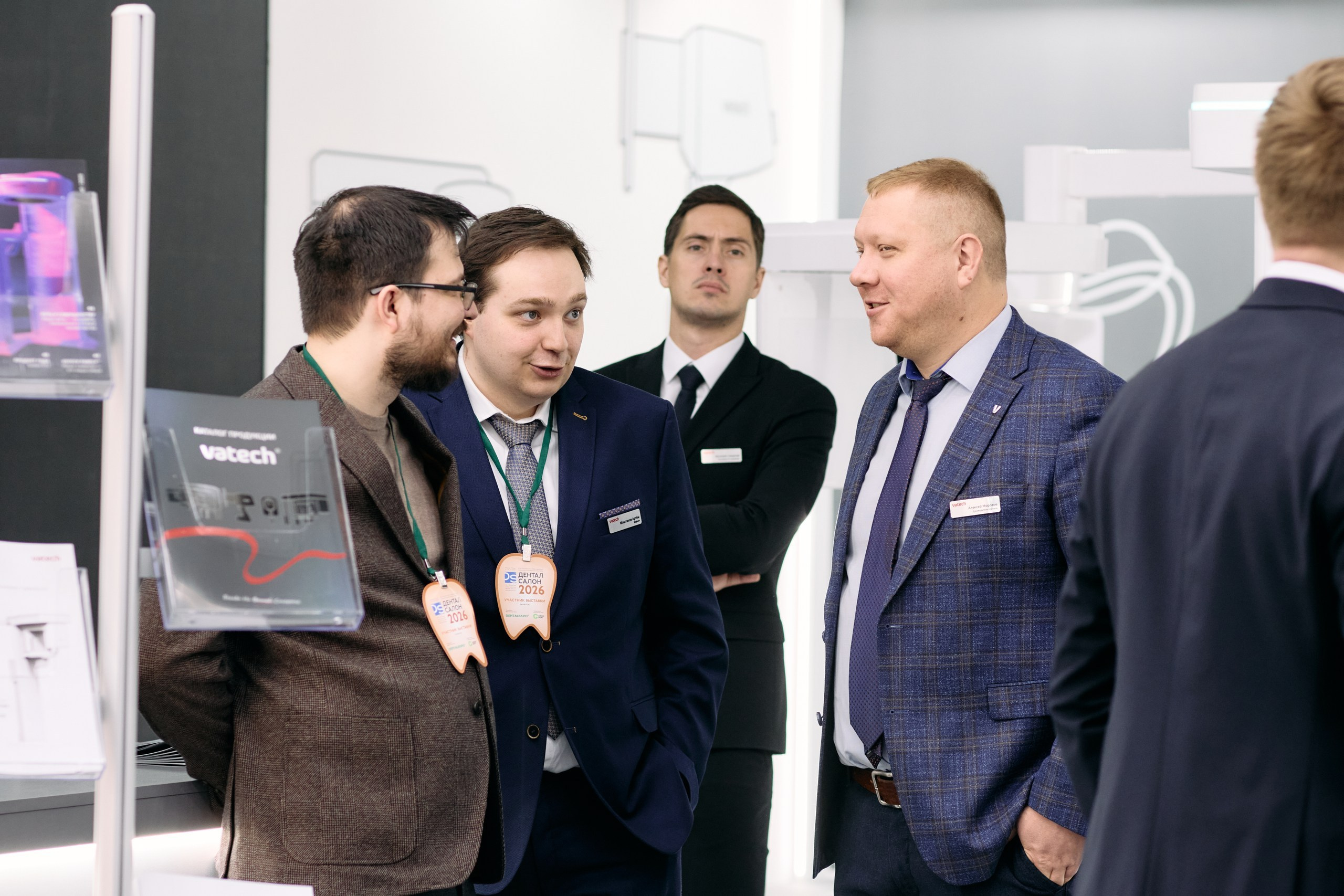 Дентал Салон 2026: Vatech. Свадебный и репортажный фотограф Дмитрий Кононенко