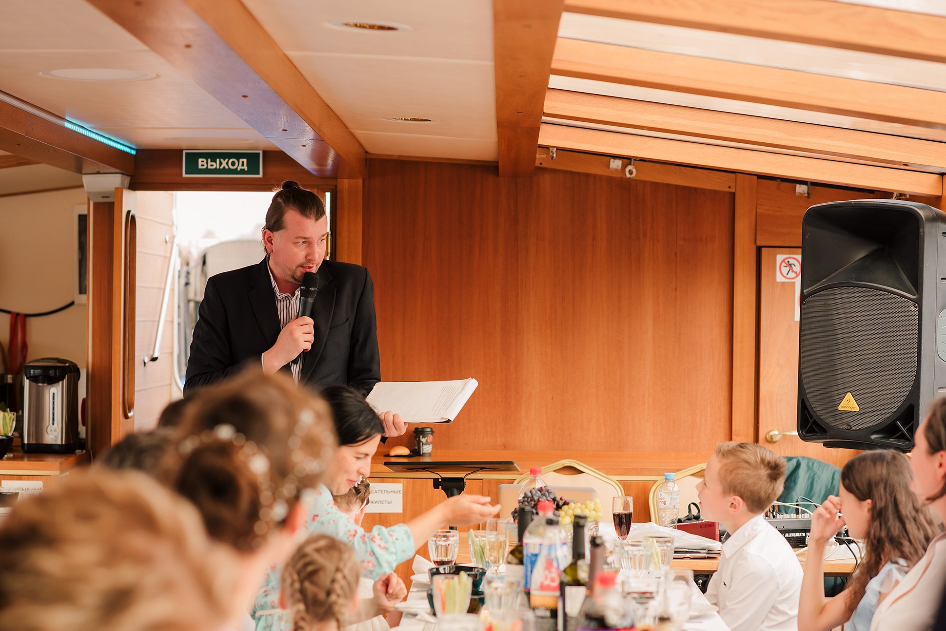 Юля и Андрей. Банкет на воде. Семейный и Свадебный фотограф. Санкт-Петербург. Пушкин