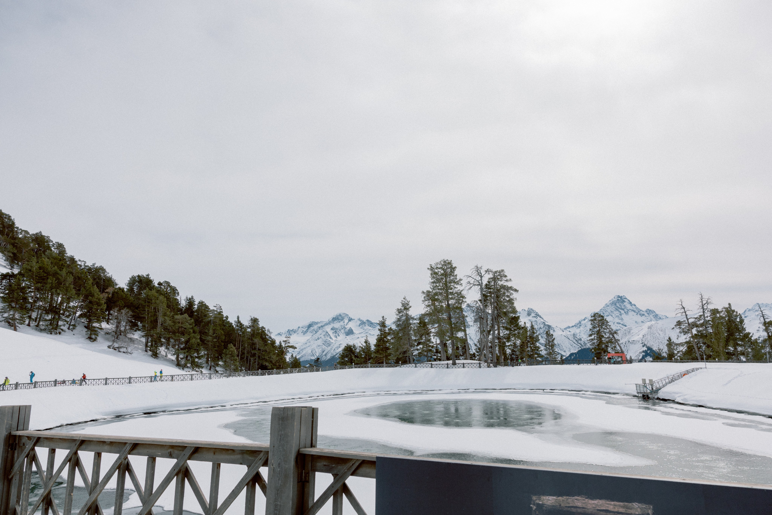 Тур, Архыз. Фотограф Эдуарда Титанян