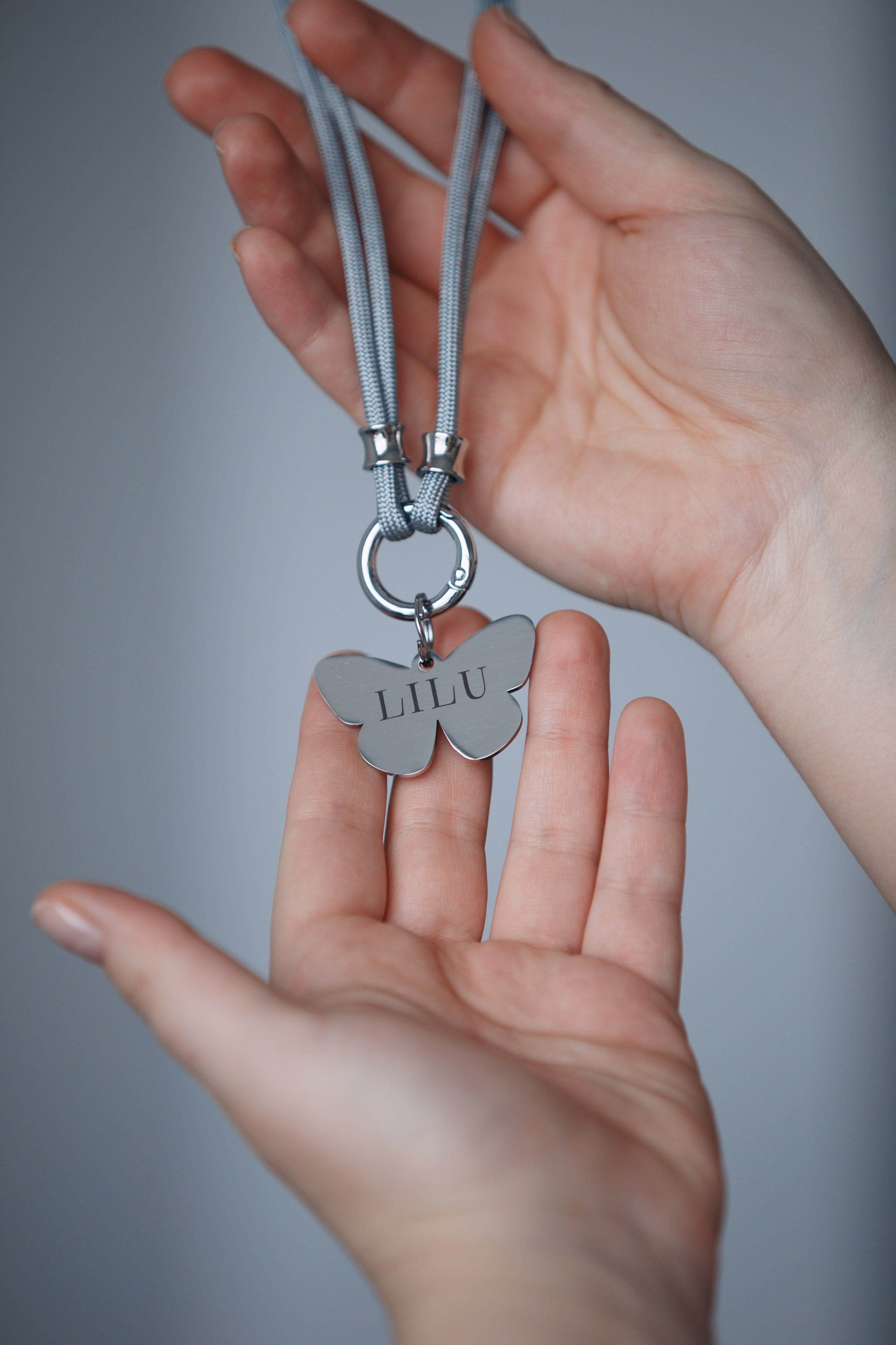 Bmbh лежанки и адресники. Фотограф анималист Кристина Карпова, Москва