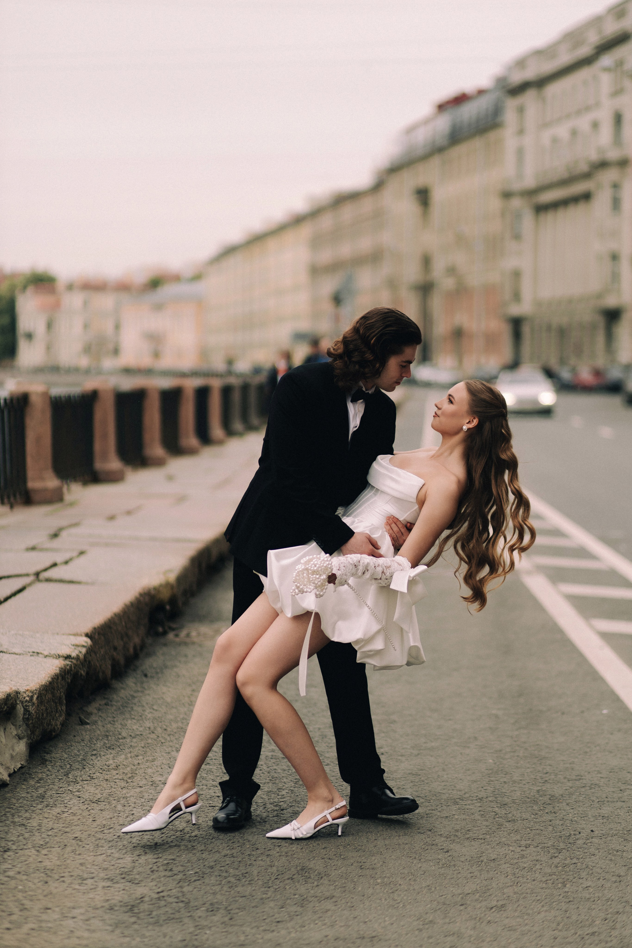 На катере. ФОТОГРАФ РОЗА ФИЛИНА СПб I МОСКВА