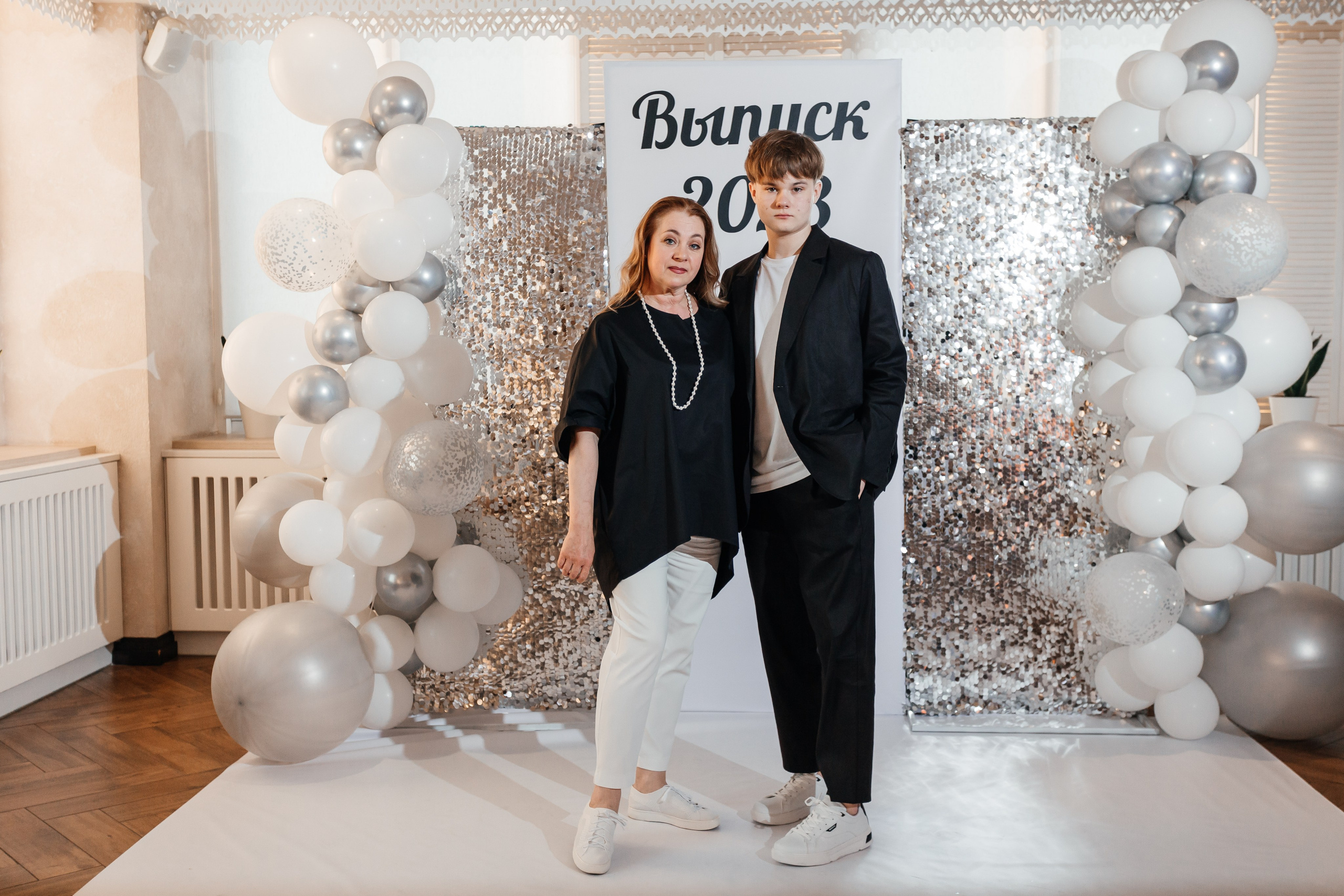 Выпускной 11 «А». Школа № 42. Свадебный фотограф в Краснодаре Николай Крауз