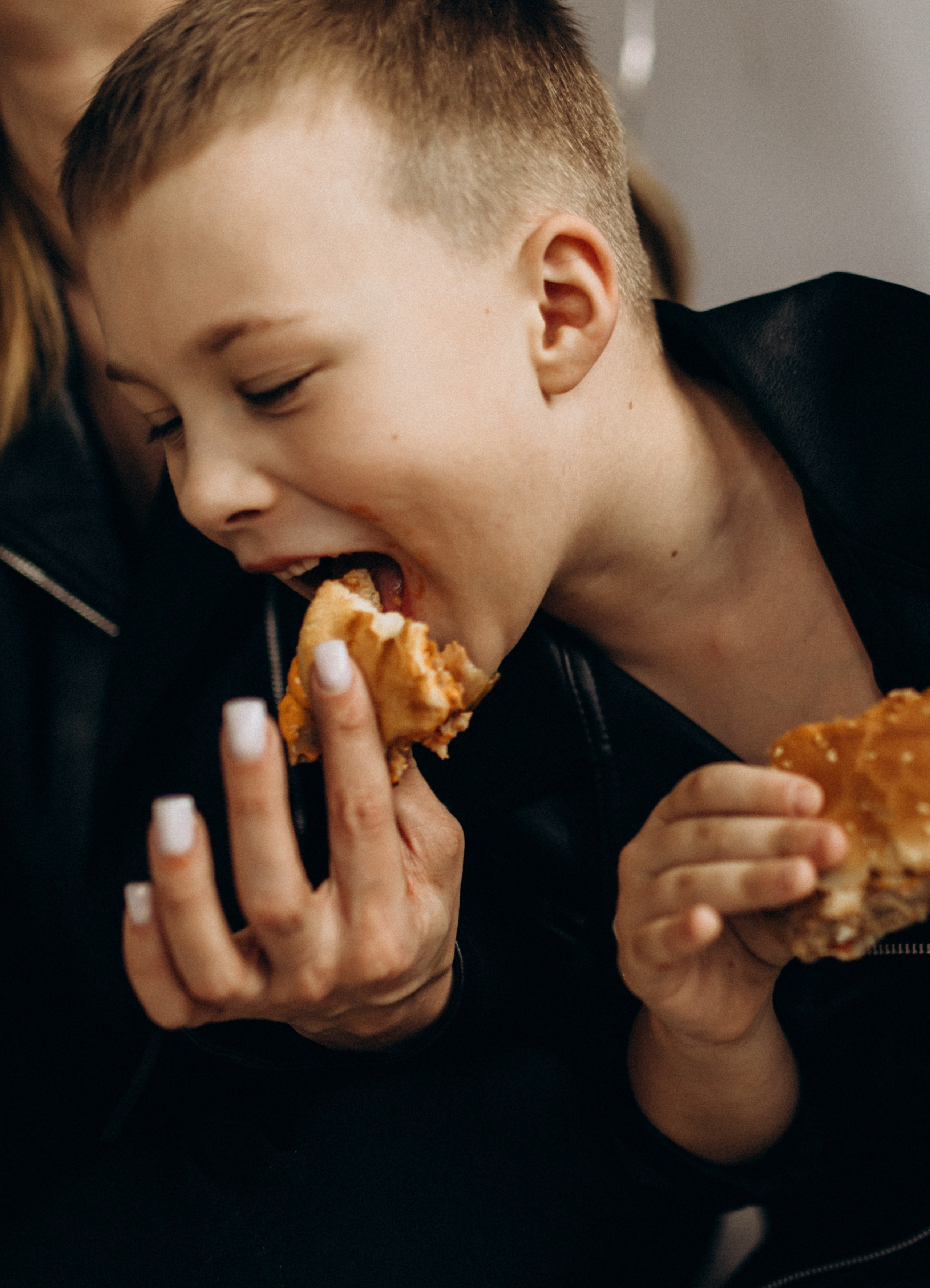 Арсений с мамой. Услуги