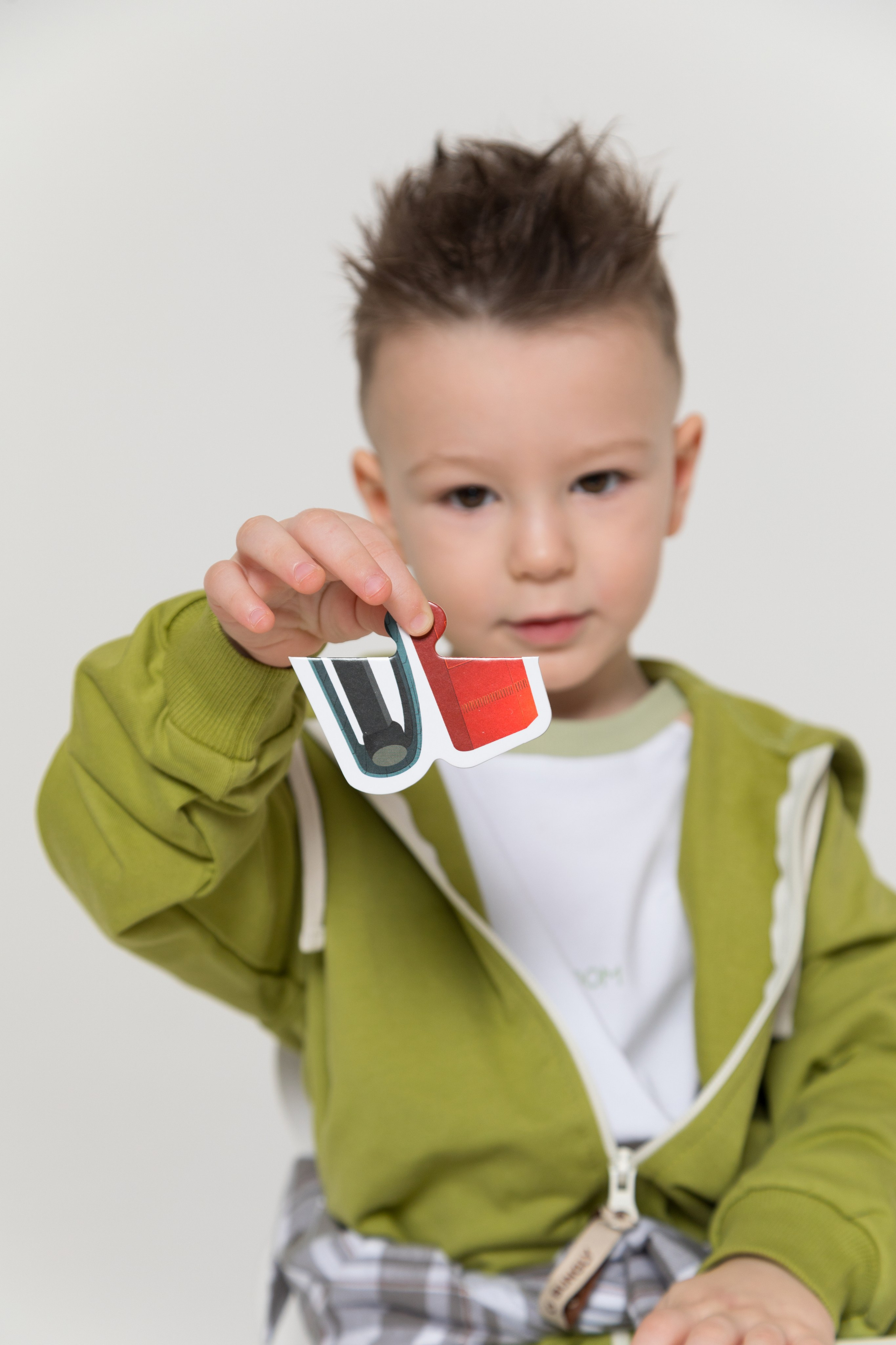 Имиджевая и каталожная съёмка для бренда детских пазлов. Детский и контент фотограф Надя Волкова Санкт-Петербург