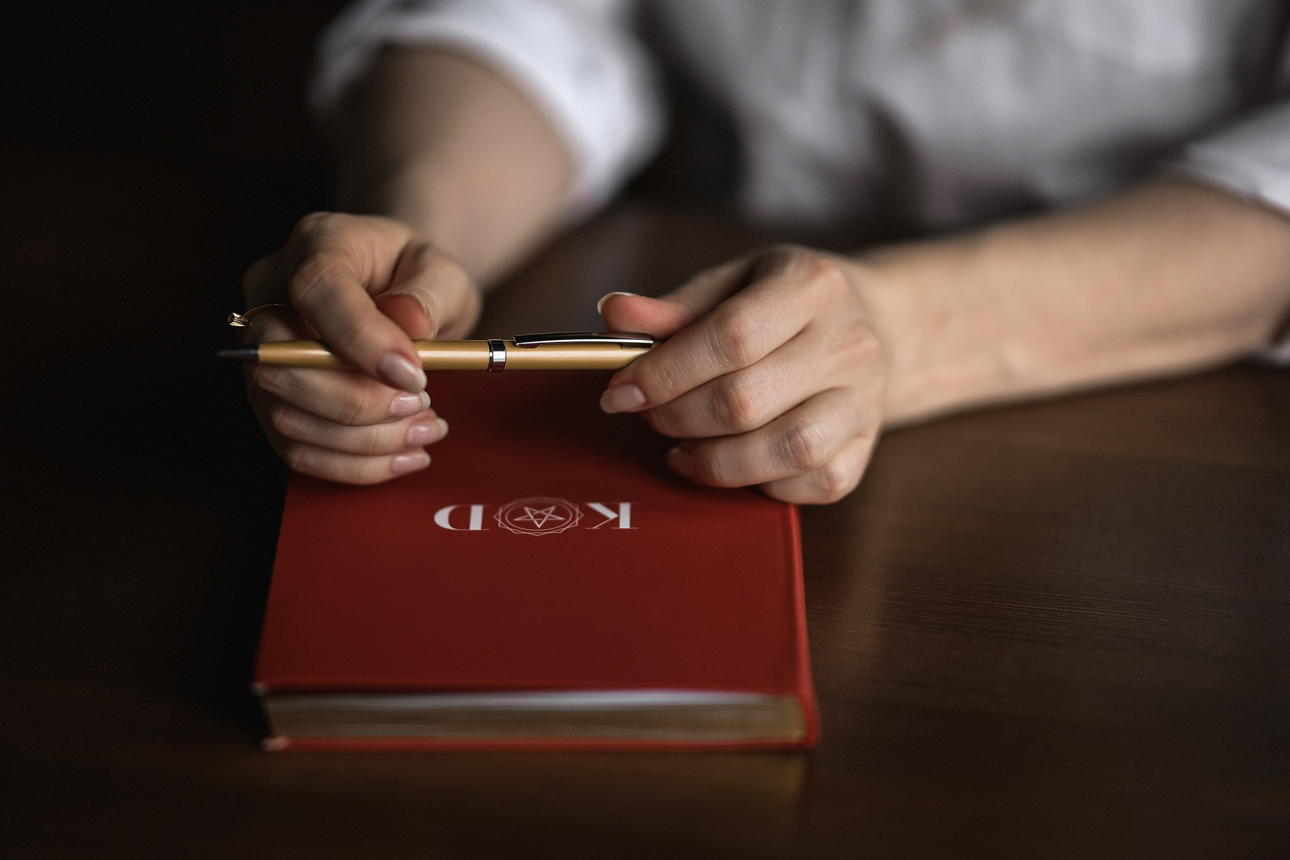 Контент-съёмка для нумеролога и эзотерика: фото для соцсетей. 📸 Свадебный и семейный фотограф в Красноярске Тихомиров Евгений | 17 лет опыта | 800+ свадеб