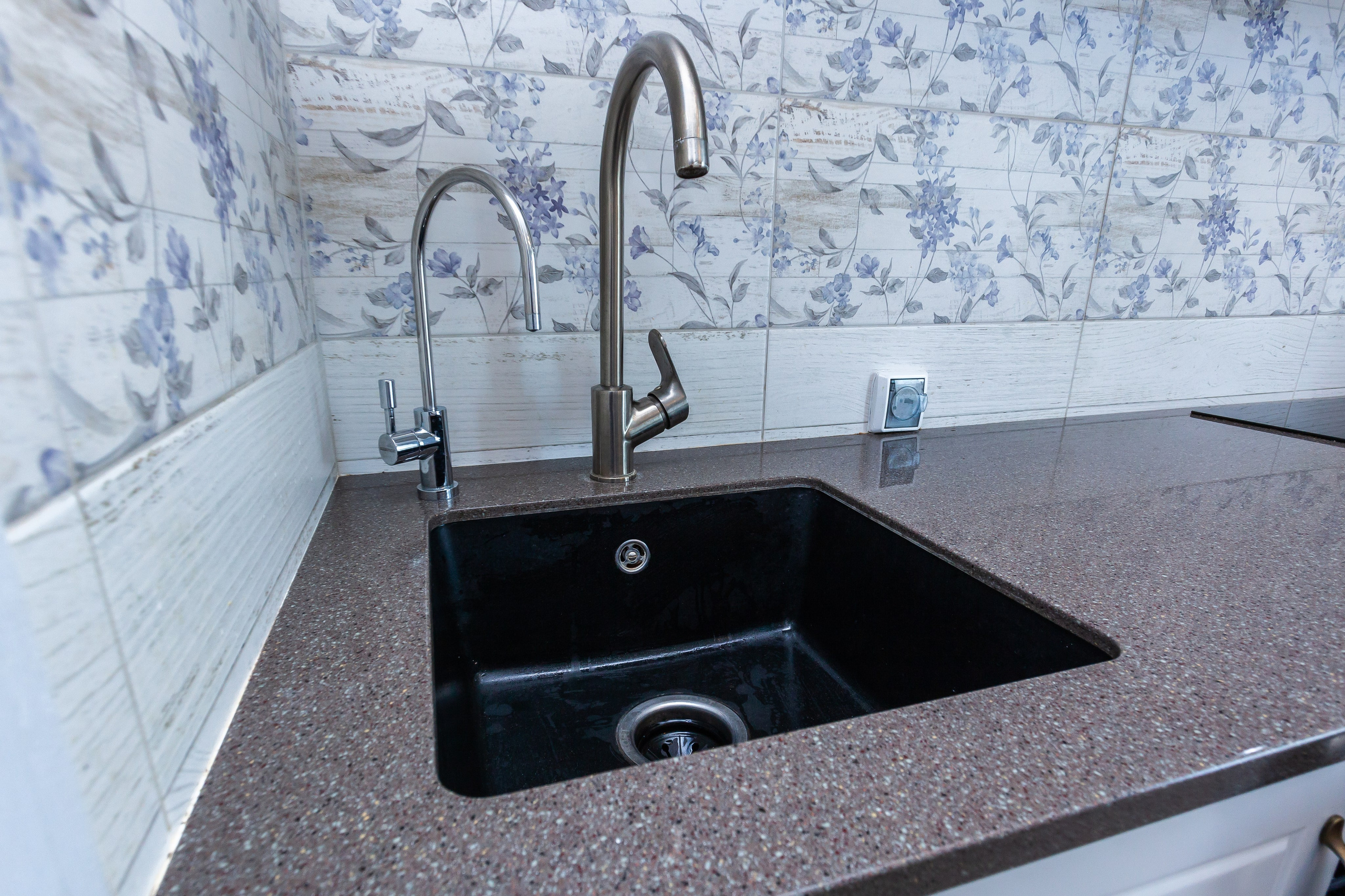 ***. Фотограф Денис Денисов