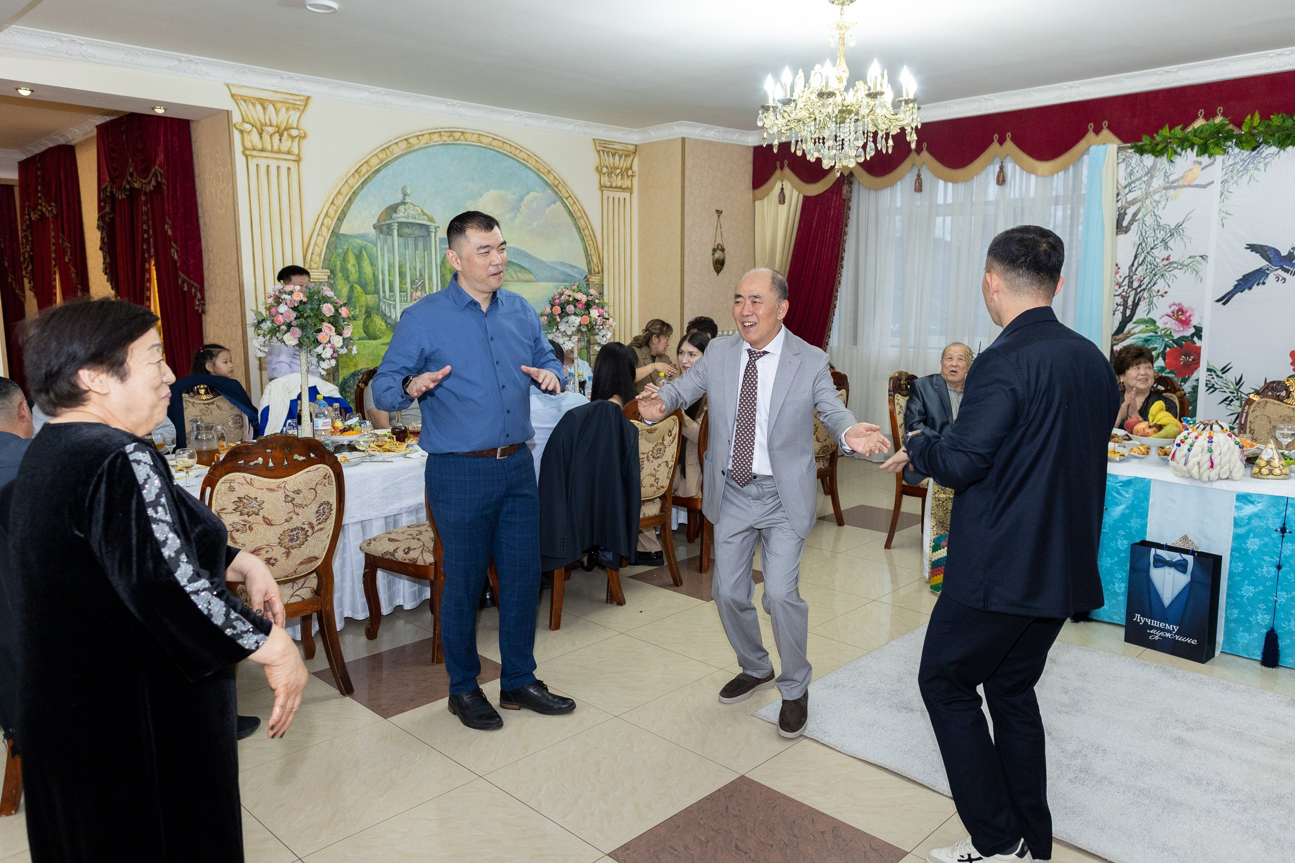 70 лет. Фото и видеосъемка любых мероприятий в городе Краснодаре и Краснодарском крае. Щеколдин Антон