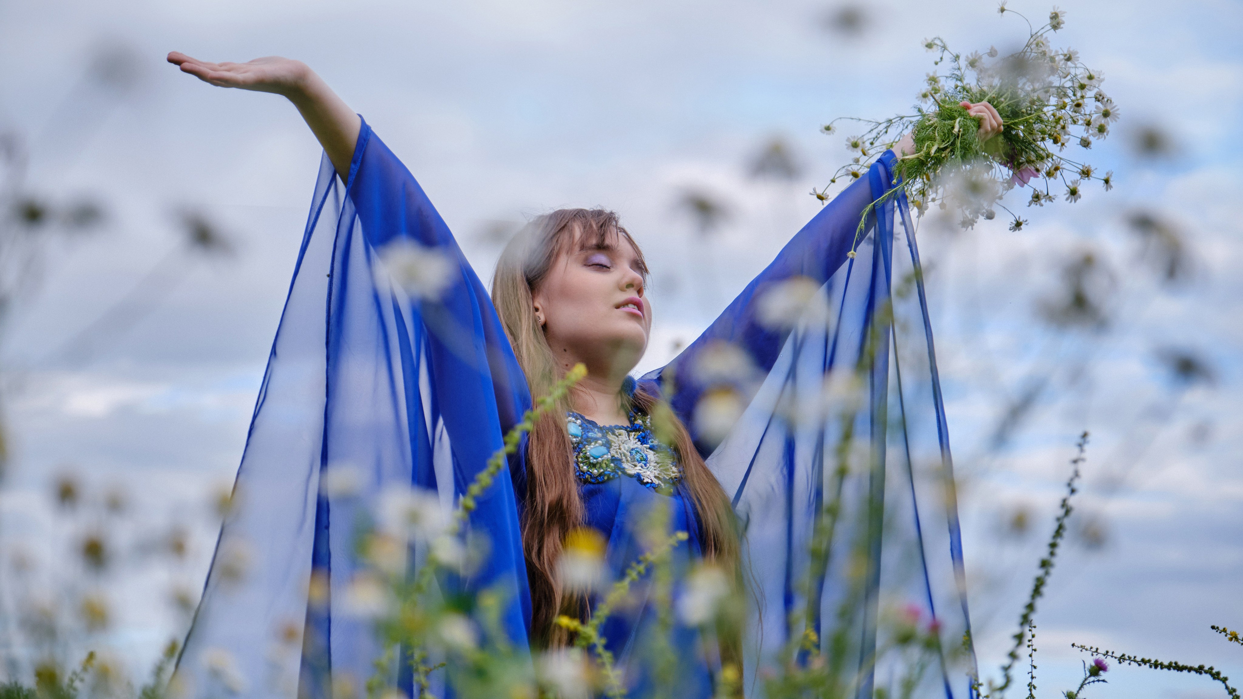 Летняя фотосессия на природе, в лесу, на улице. Семейная с детьми