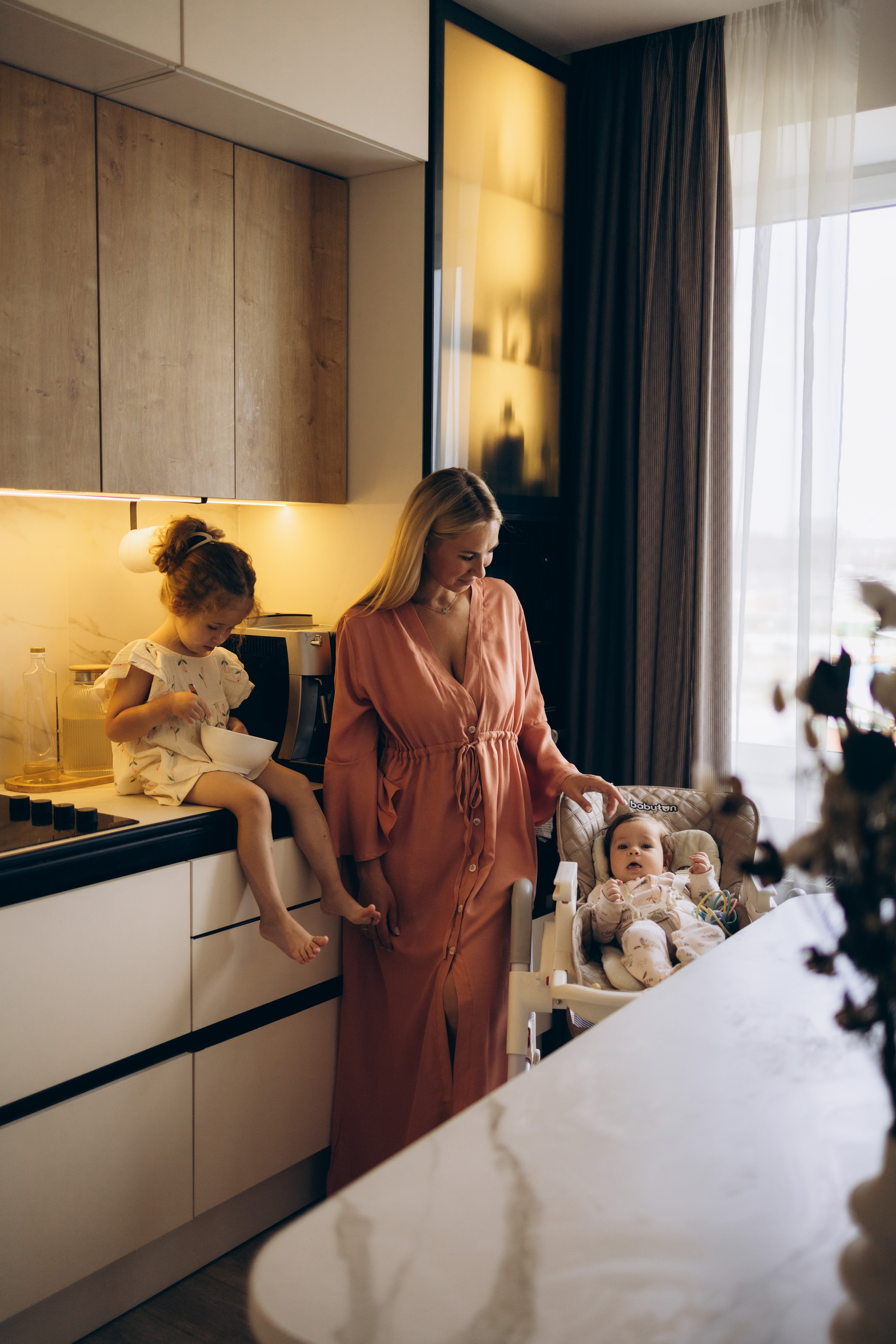 Домашняя уютная семейная фотосессия. Семейный и детский фотограф в Санкт-Петербурге Павлова Елена