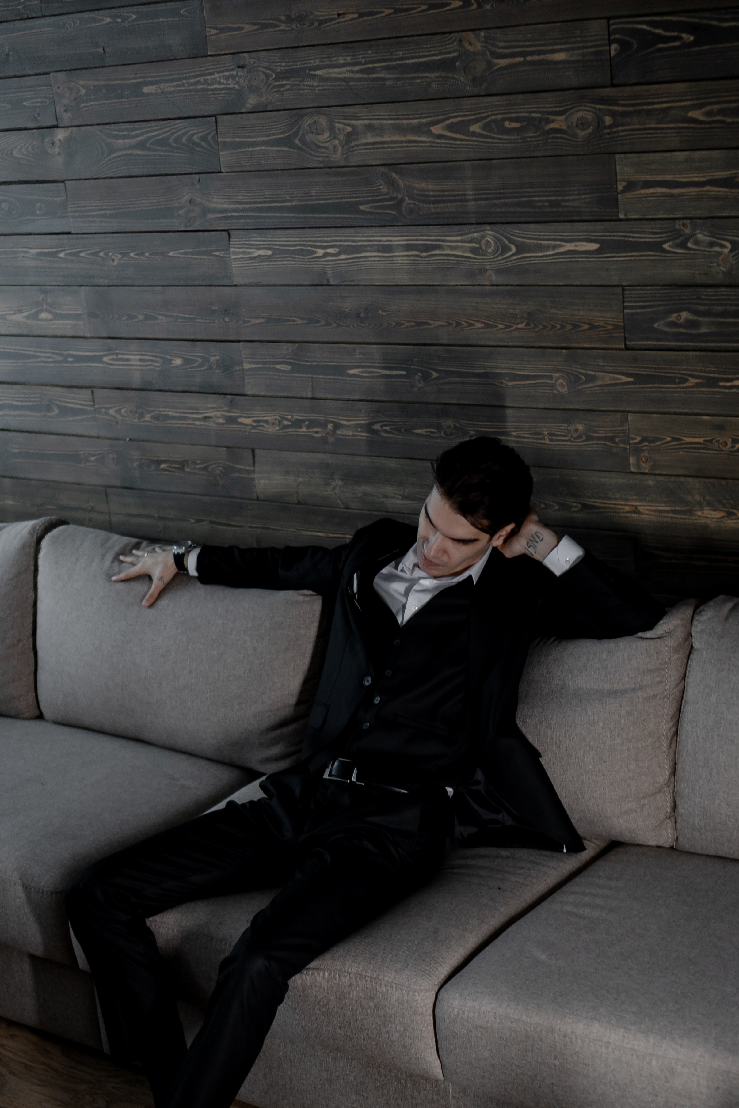 СВАДЕБНАЯ СЬЕМКА СБОРОВ В ОТЕЛЕ И ВЫЕЗД НА ЦЕРЕМОНИЮ (СНЯТО В СИБИРЕ В НИЖНЕВАРТОВСКЕ). Профессиональный фотограф, Санкт-Петербург — Виктория Богомолова