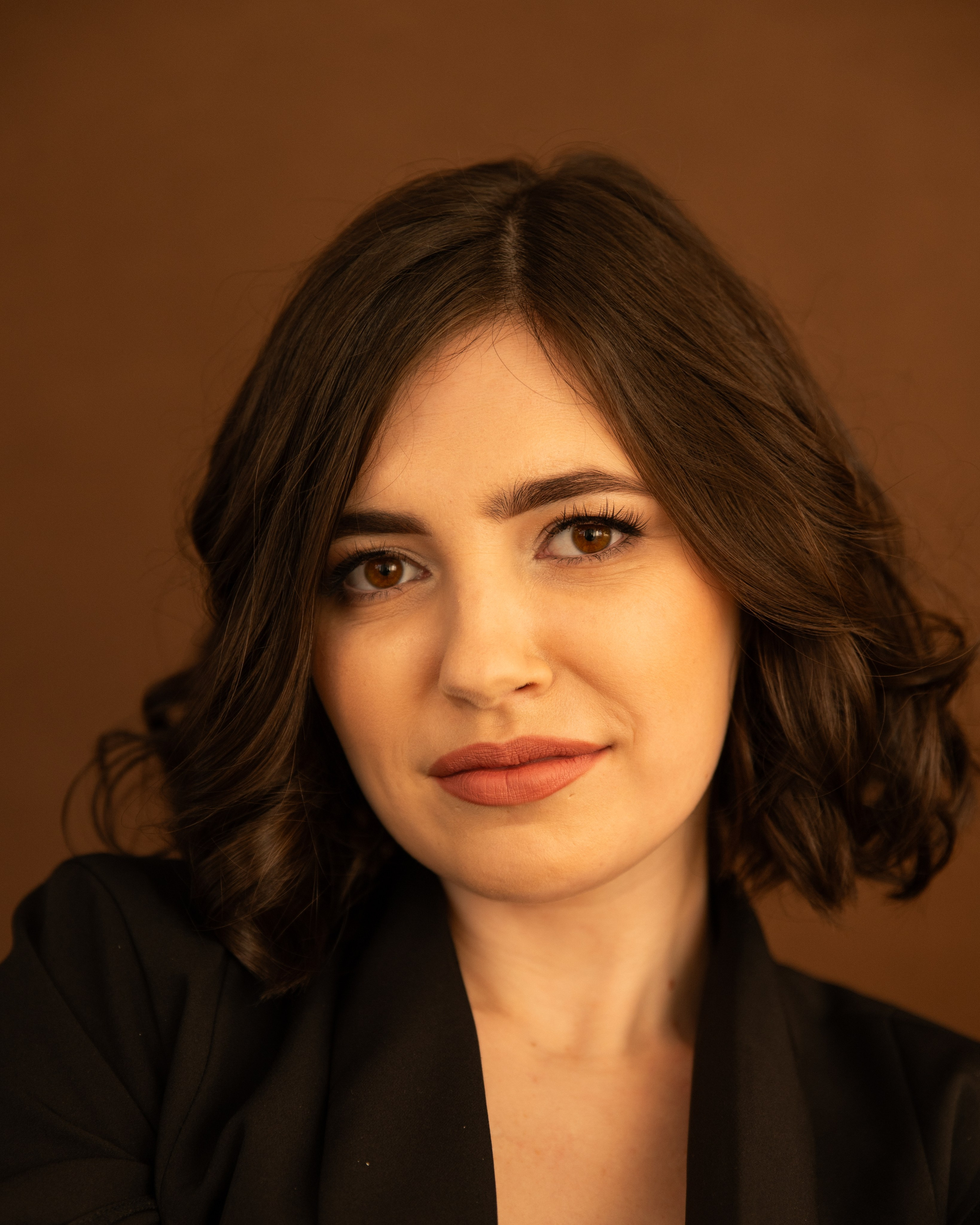 Евгений И Екатерина. Я Ольга Казанцева, фотографирую снимаю ваши киноистории и печатаю фото и цифровые портреты на холсте