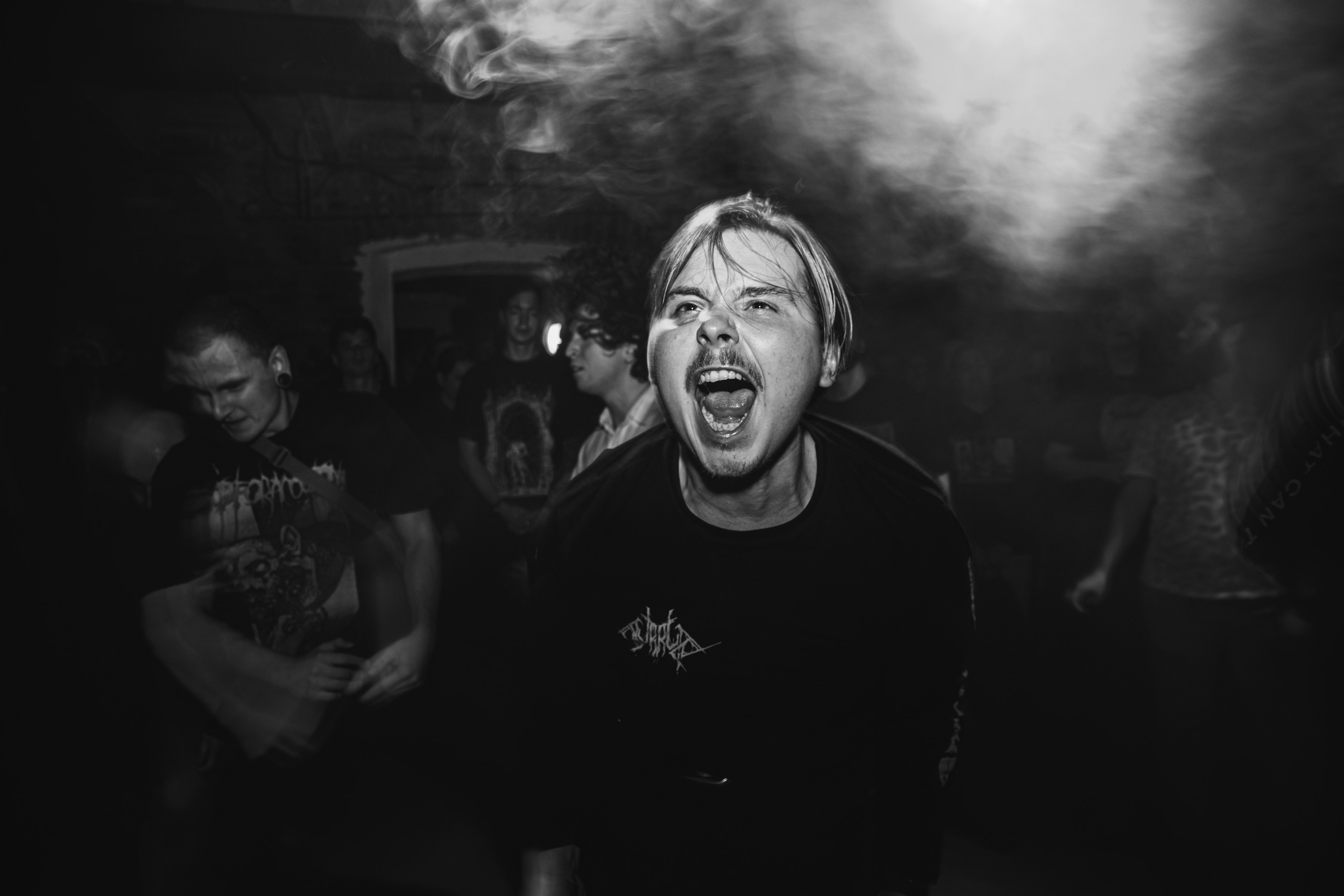 Lowfloor & Smyčka & Supruga 30.10.2025. Репортажный фотограф в Москве Legiodot