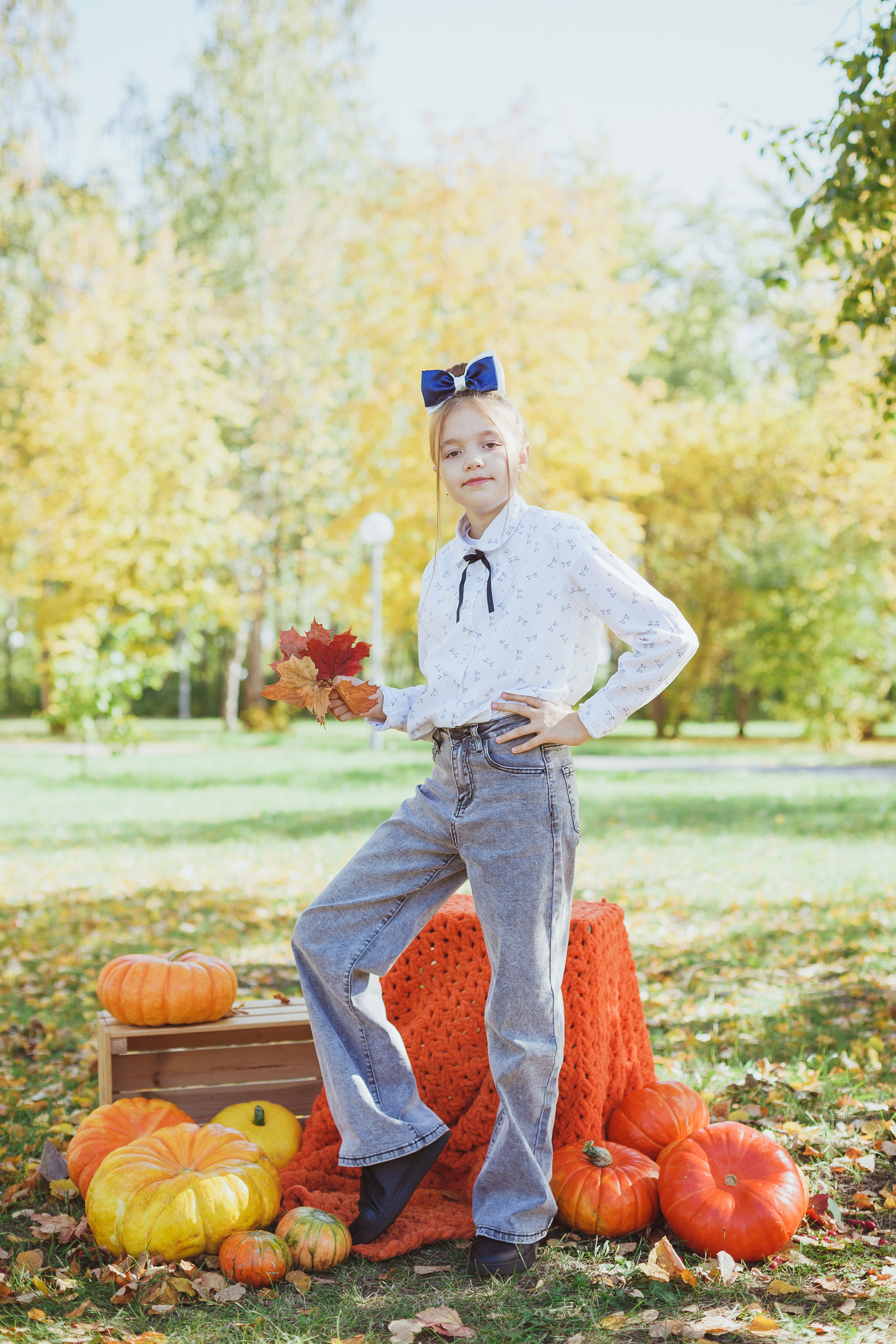 Школьная фотосессия на 31 августа. 1,2,3 сентября. Портреты детей 4-6 штук. Групповые общие 2-5 шт. Цена 450р. (1). Семейный и детский фотограф в Сухом Логу Ольга Кайгородова