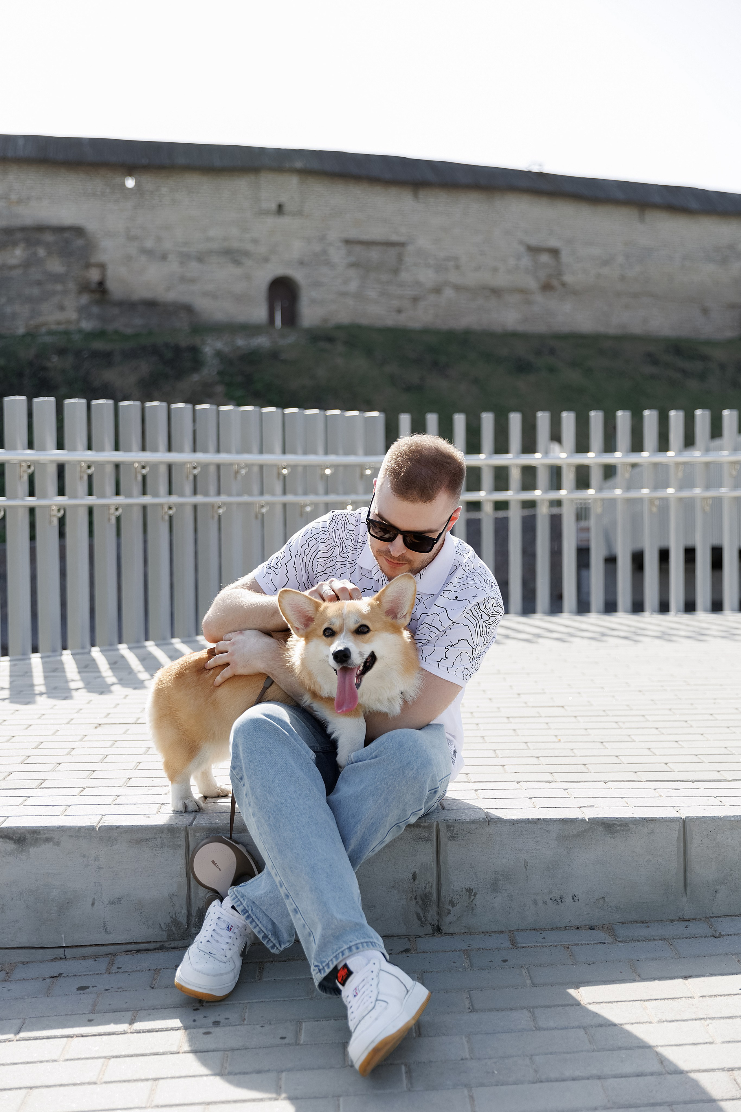 С коржиком Капой. Свадебный фотограф в Пскове и Санкт-Петербурге | Анна Голикова